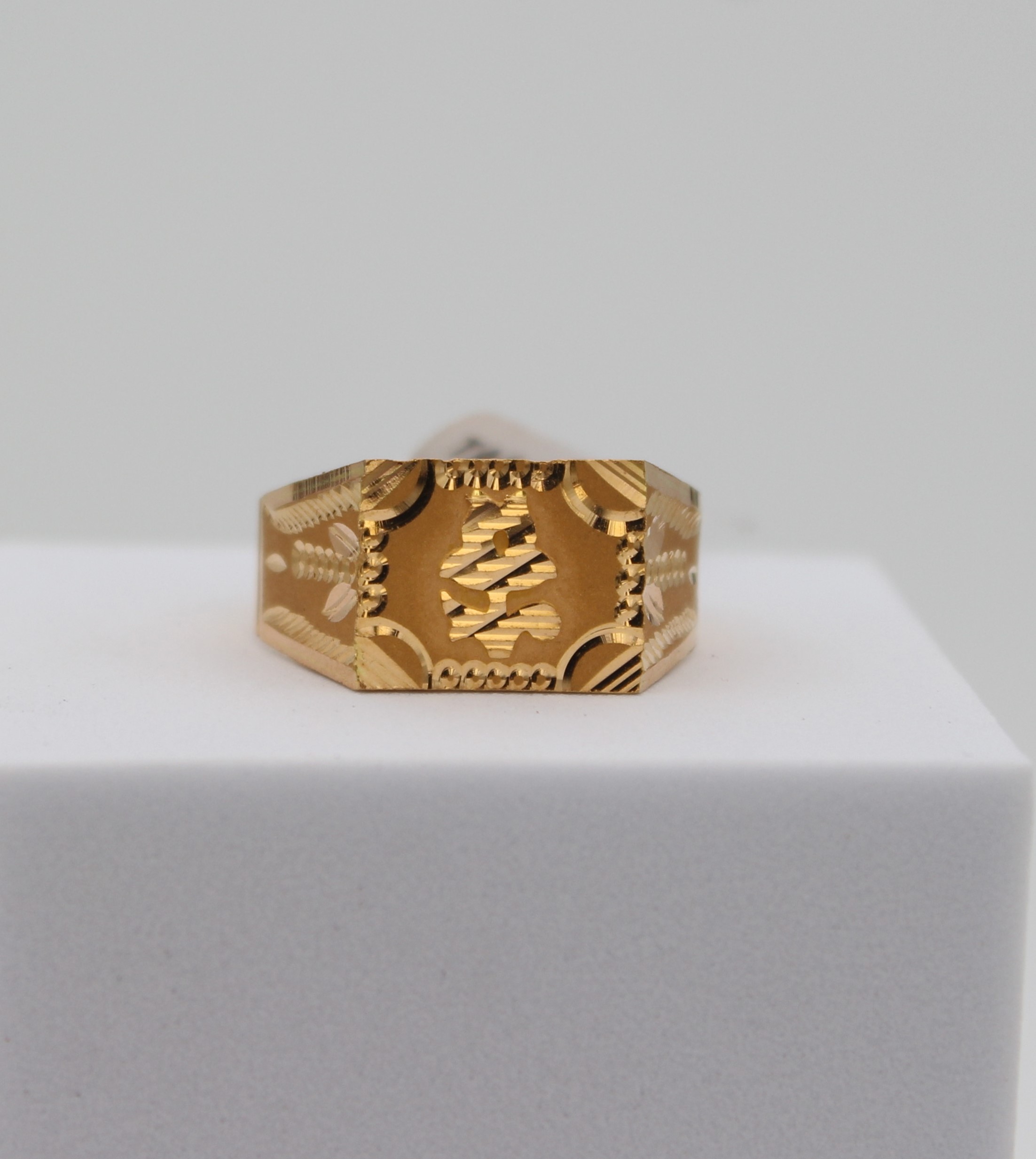 GENTS RING