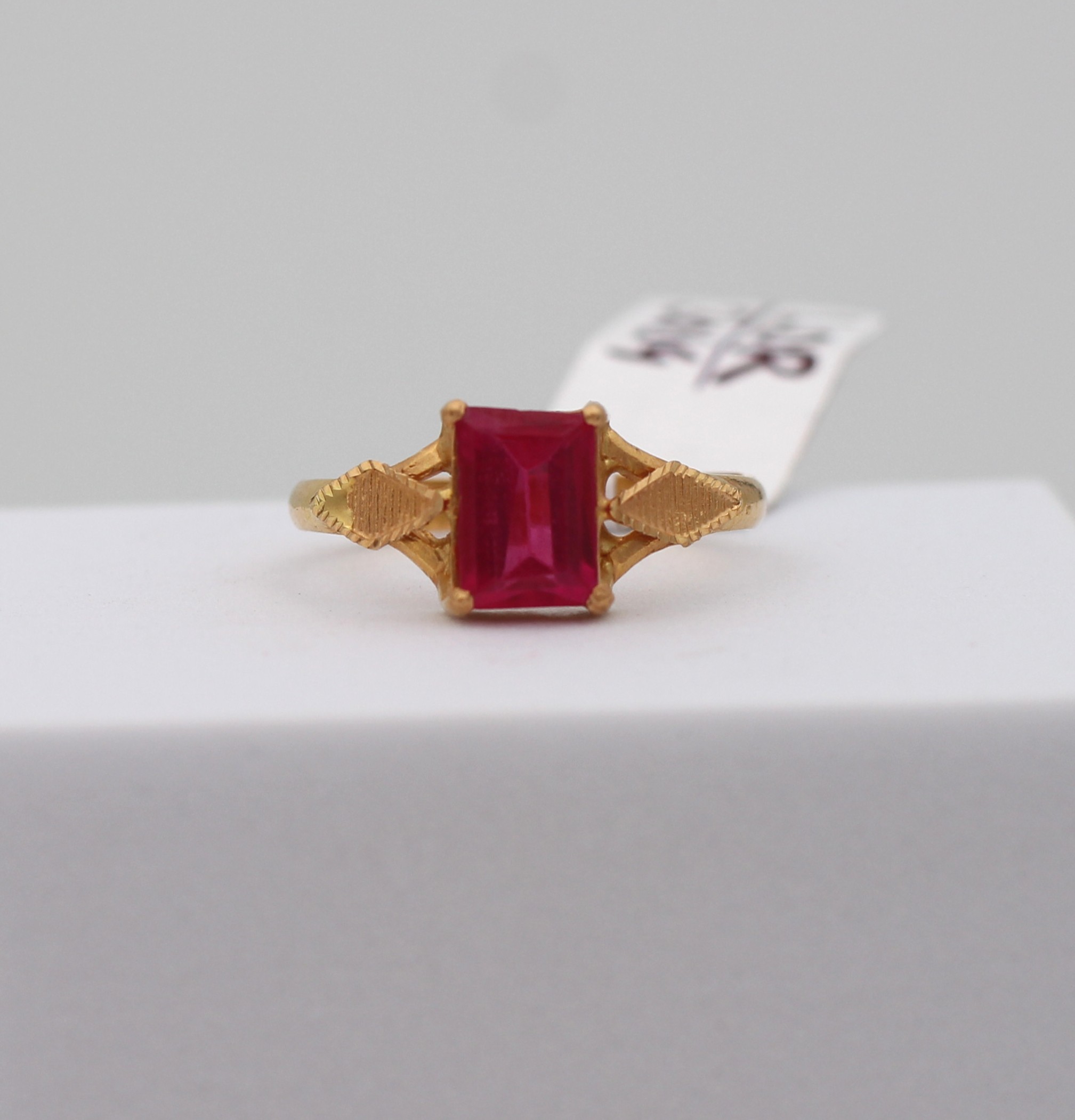LADIES RING