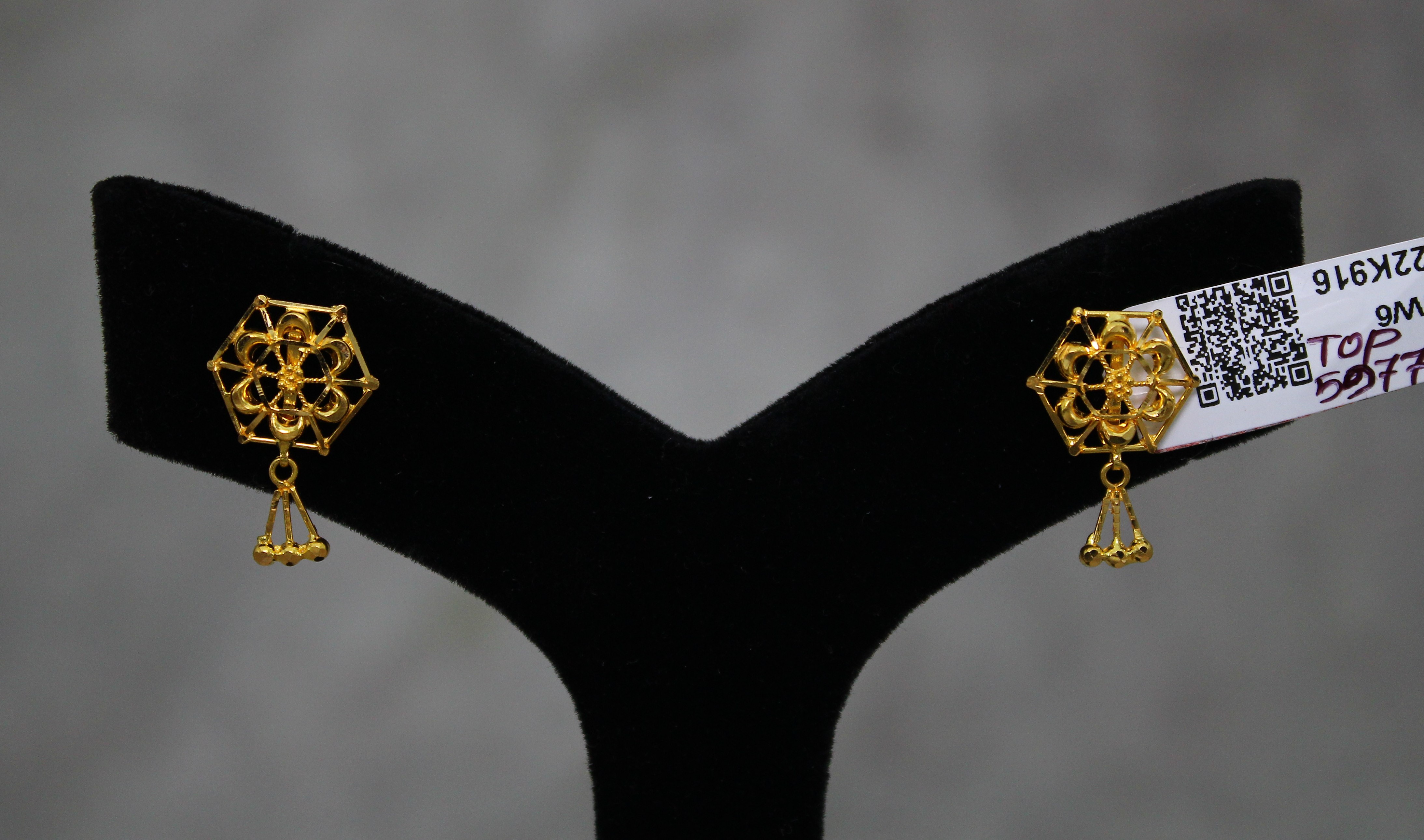 FANCY TOPS