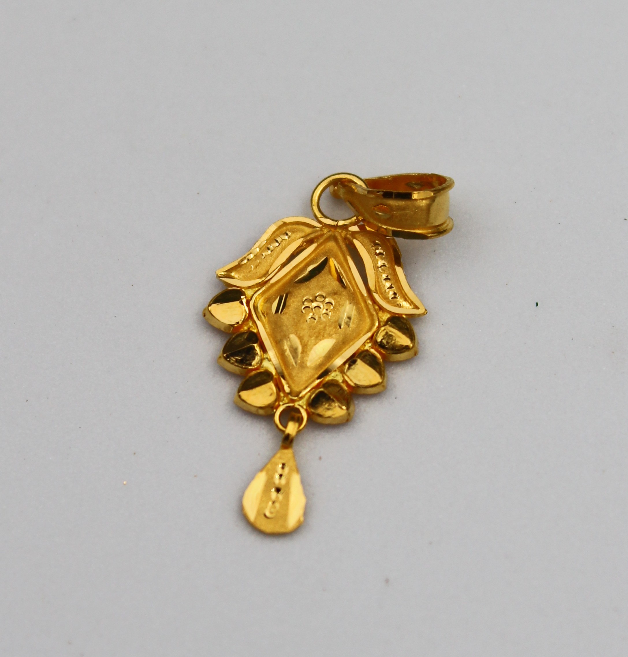 LOCKET