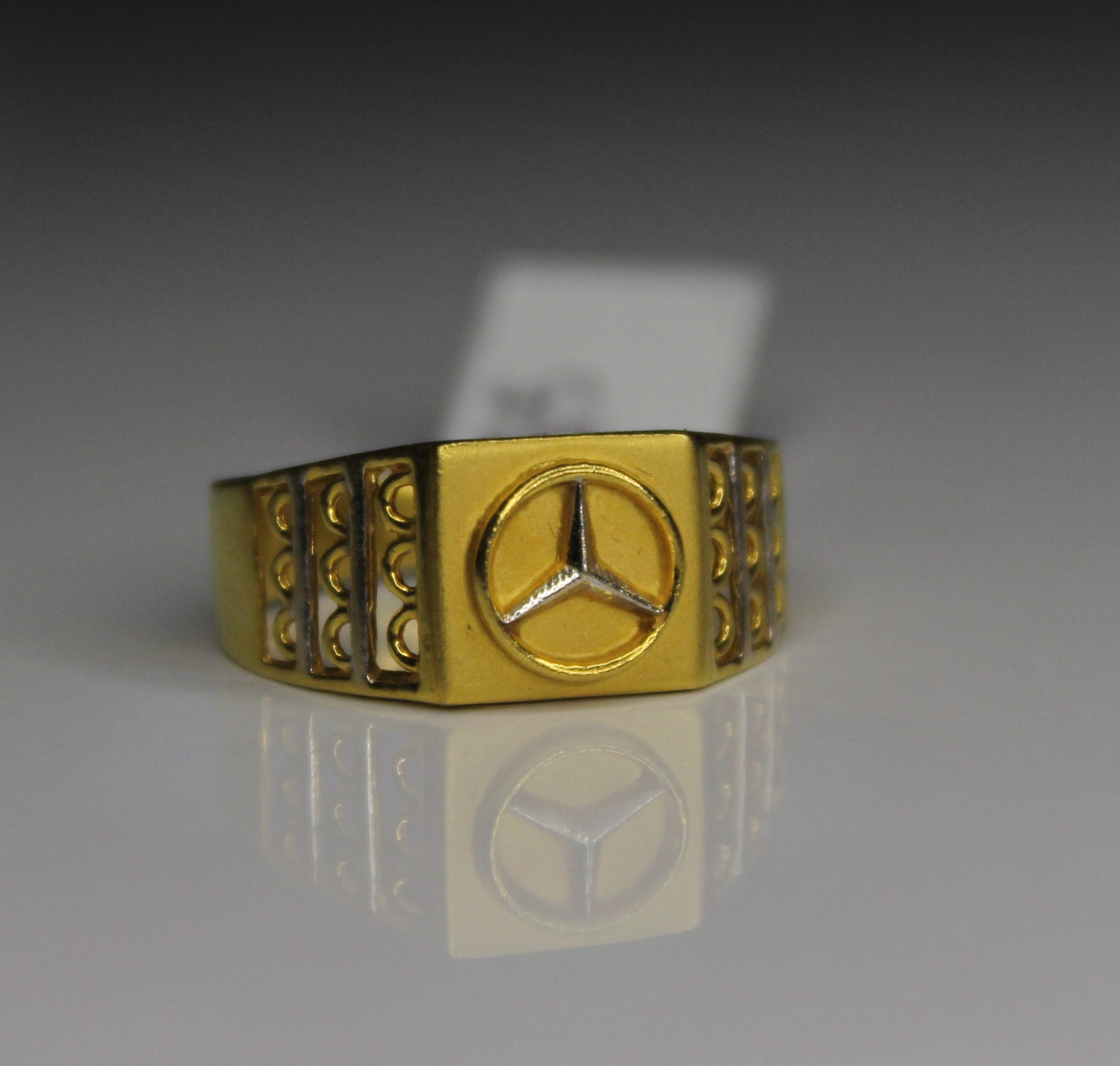 GENTS RING