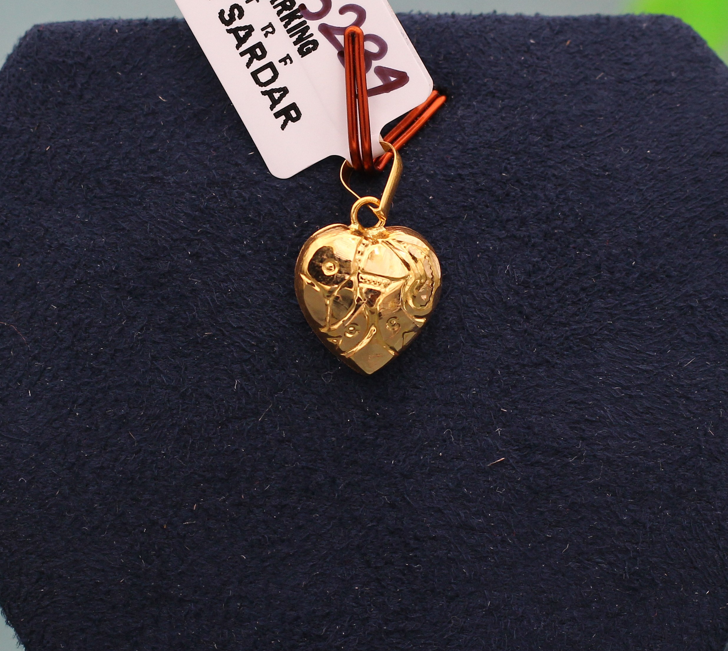 LOCKET