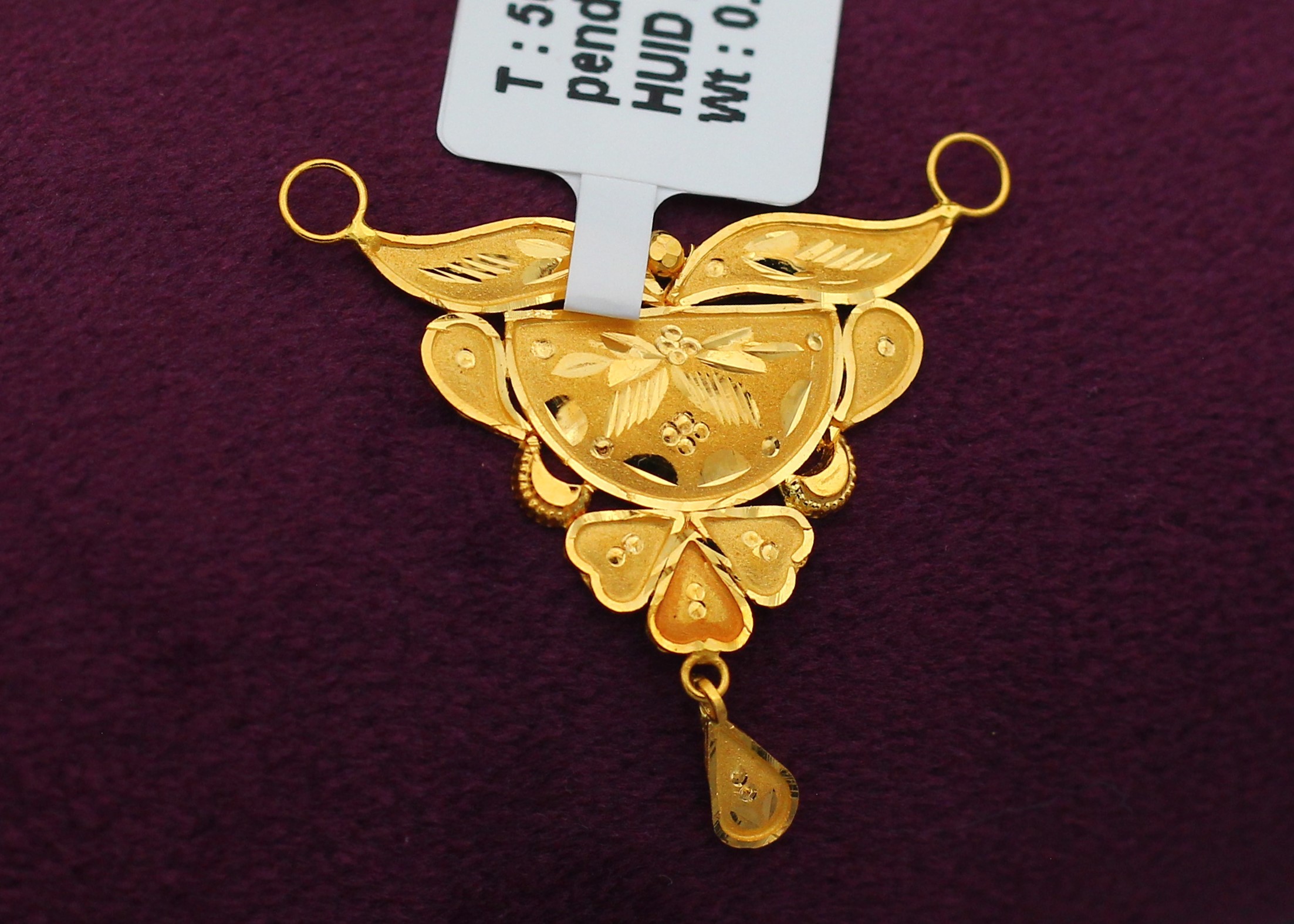 PENDANT (GOLD PENDANT)