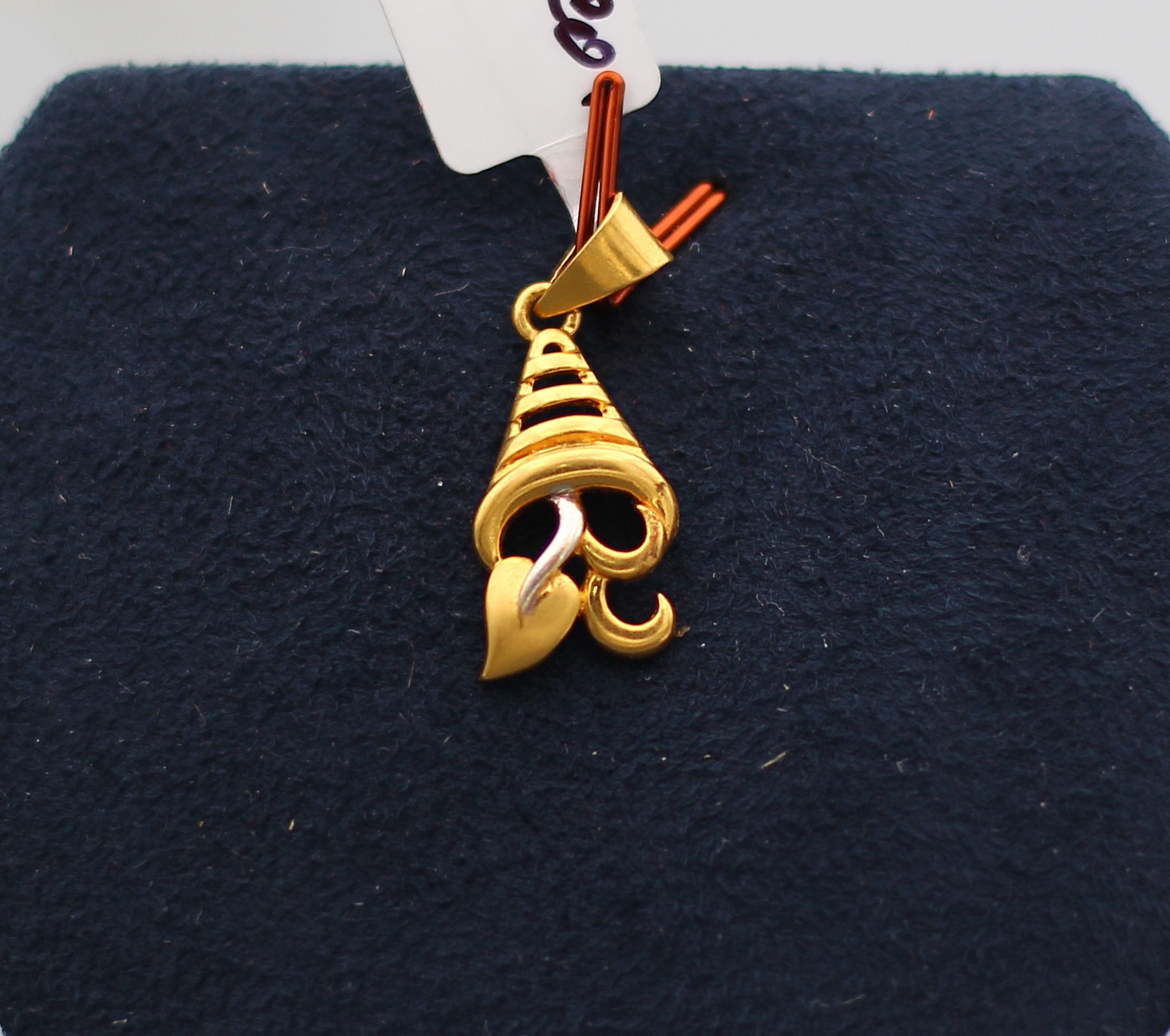 LOCKET