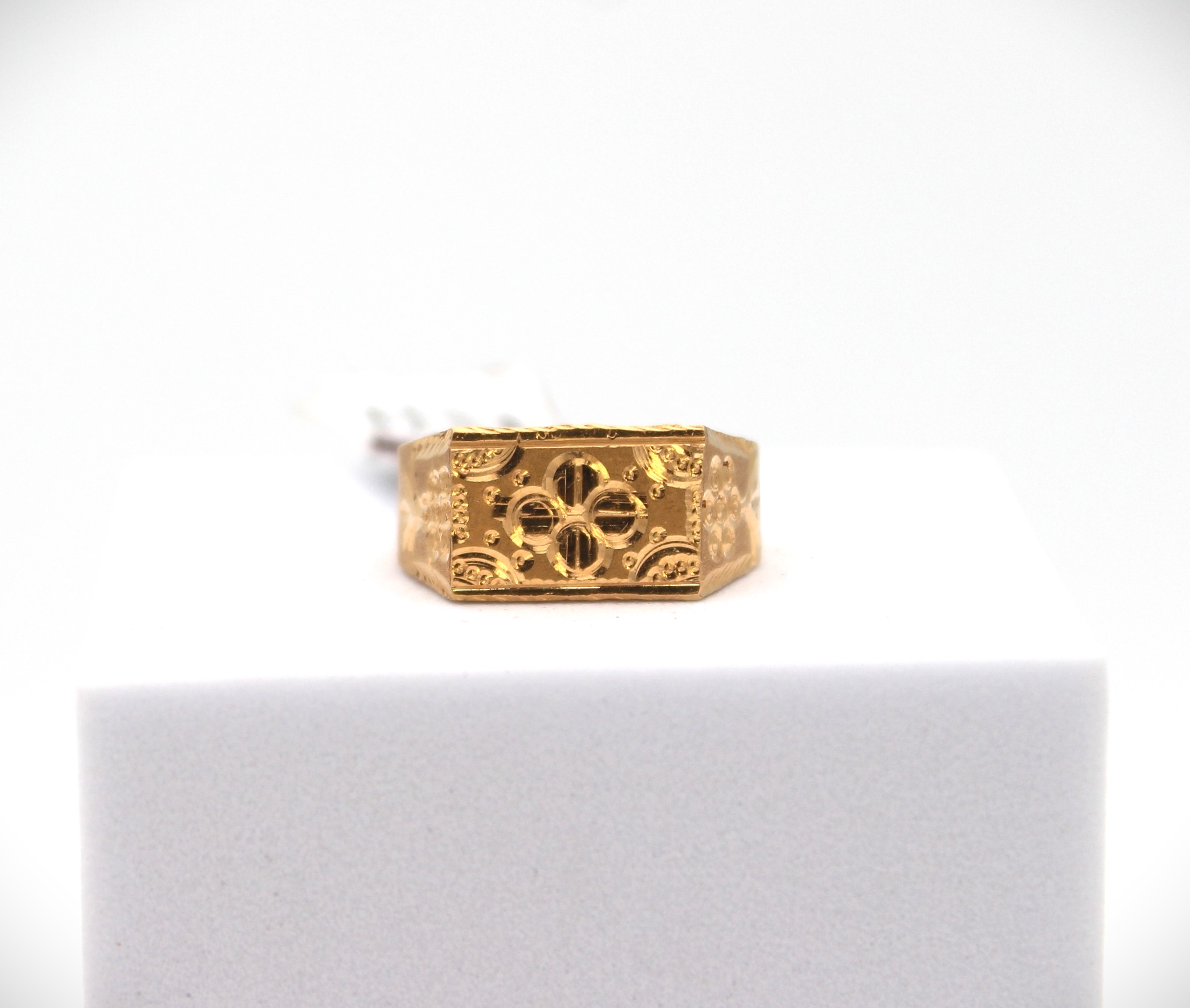 GENTS RING