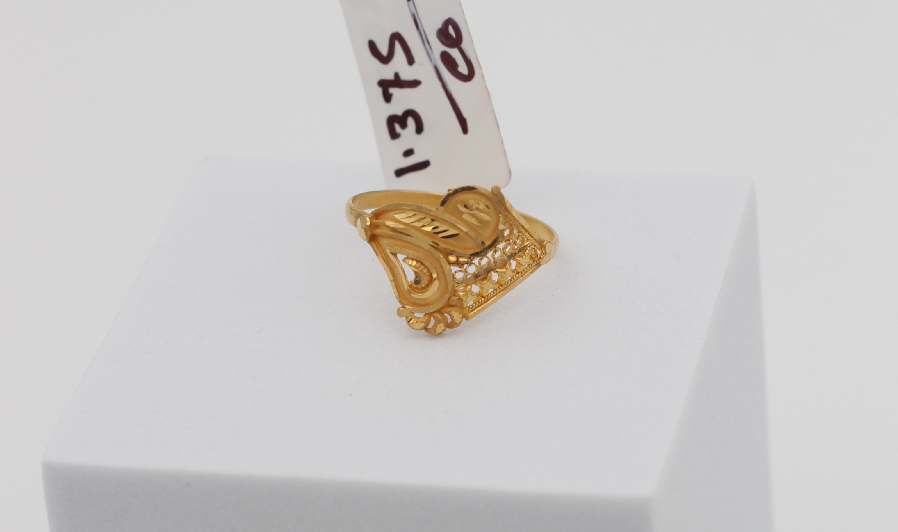 LADIES RING