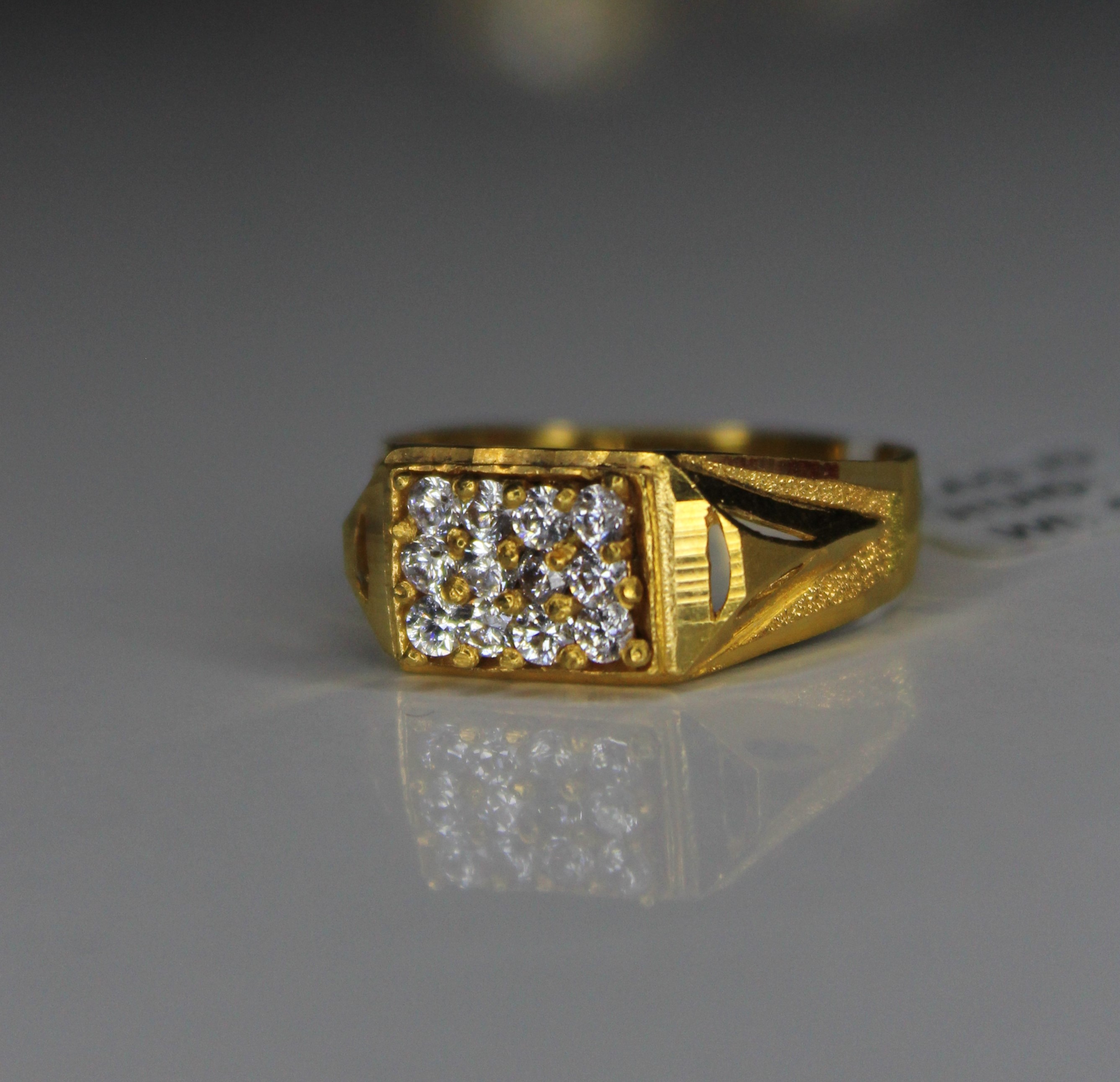 GENTS RING