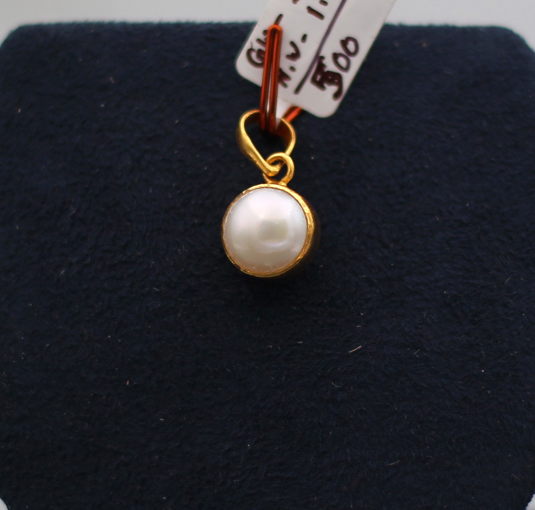 LOCKET