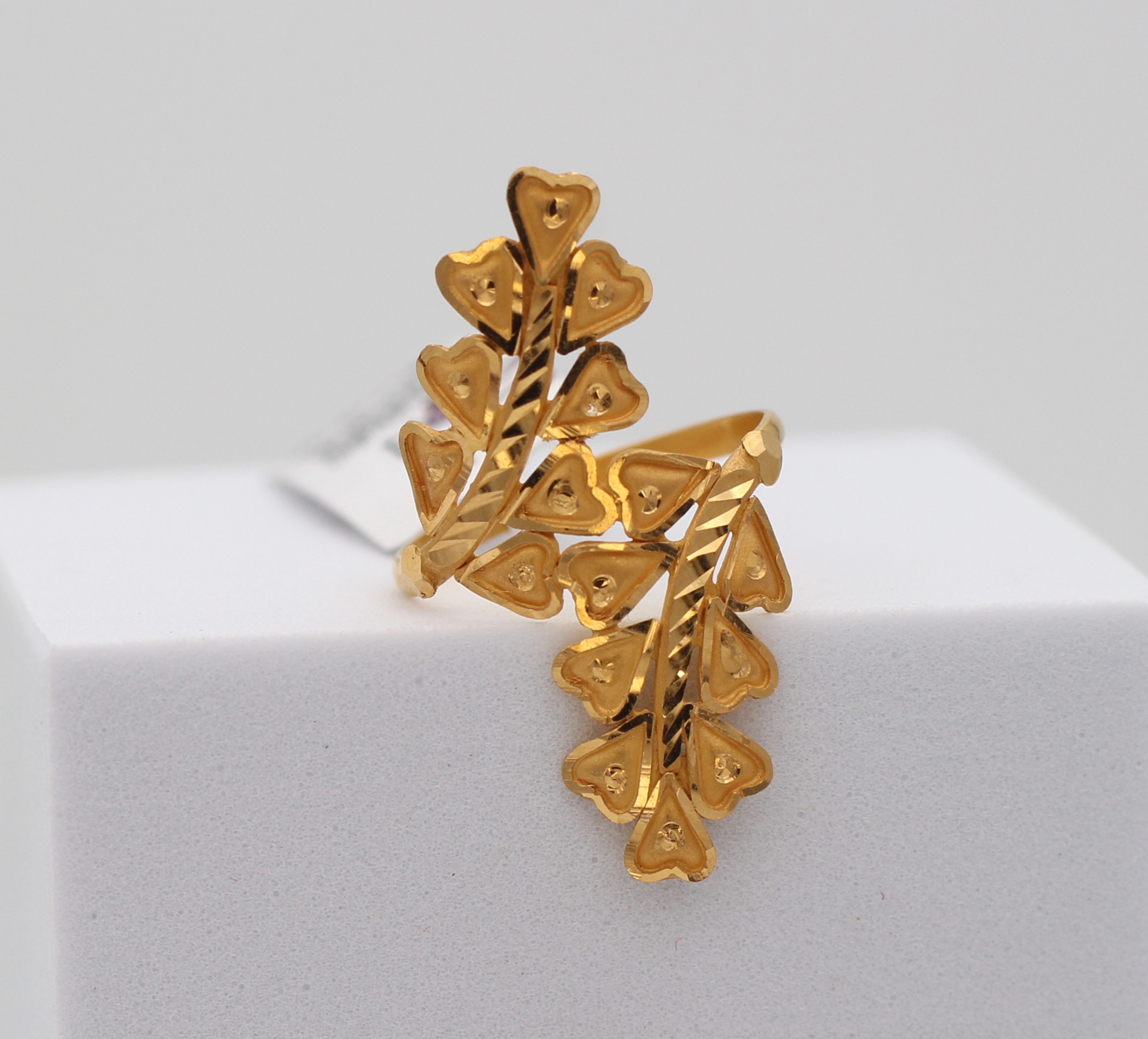 LADIES RING
