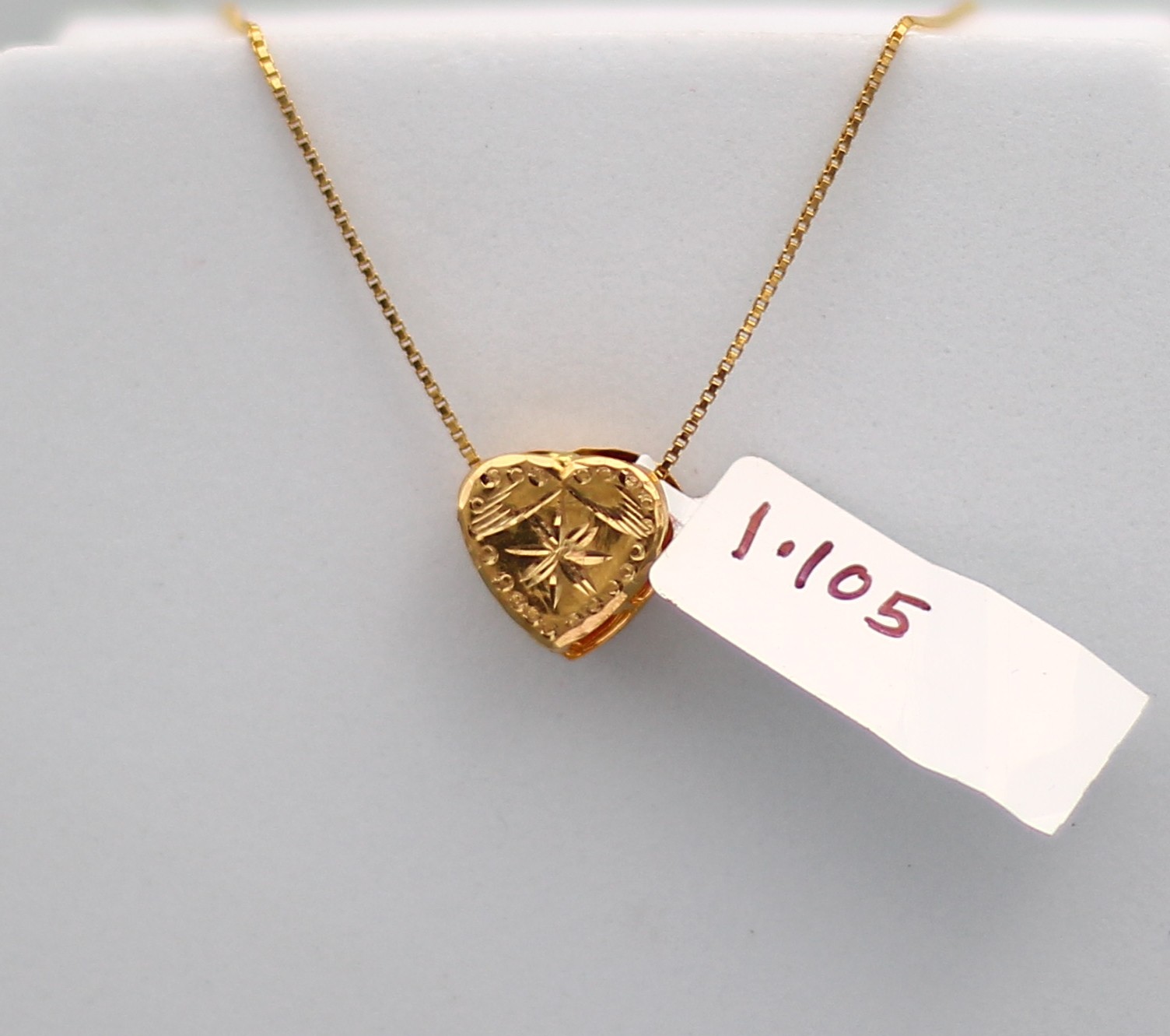 LOCKET