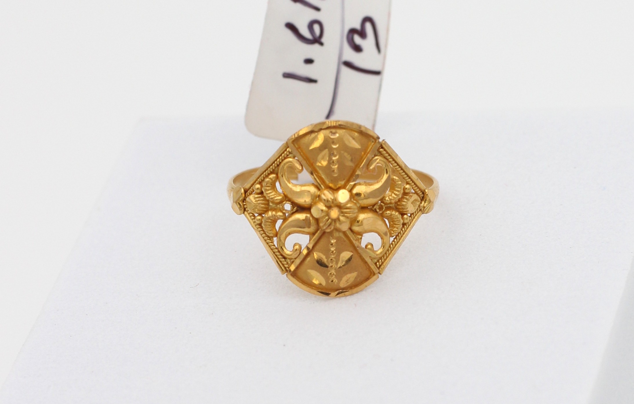 LADIES RING