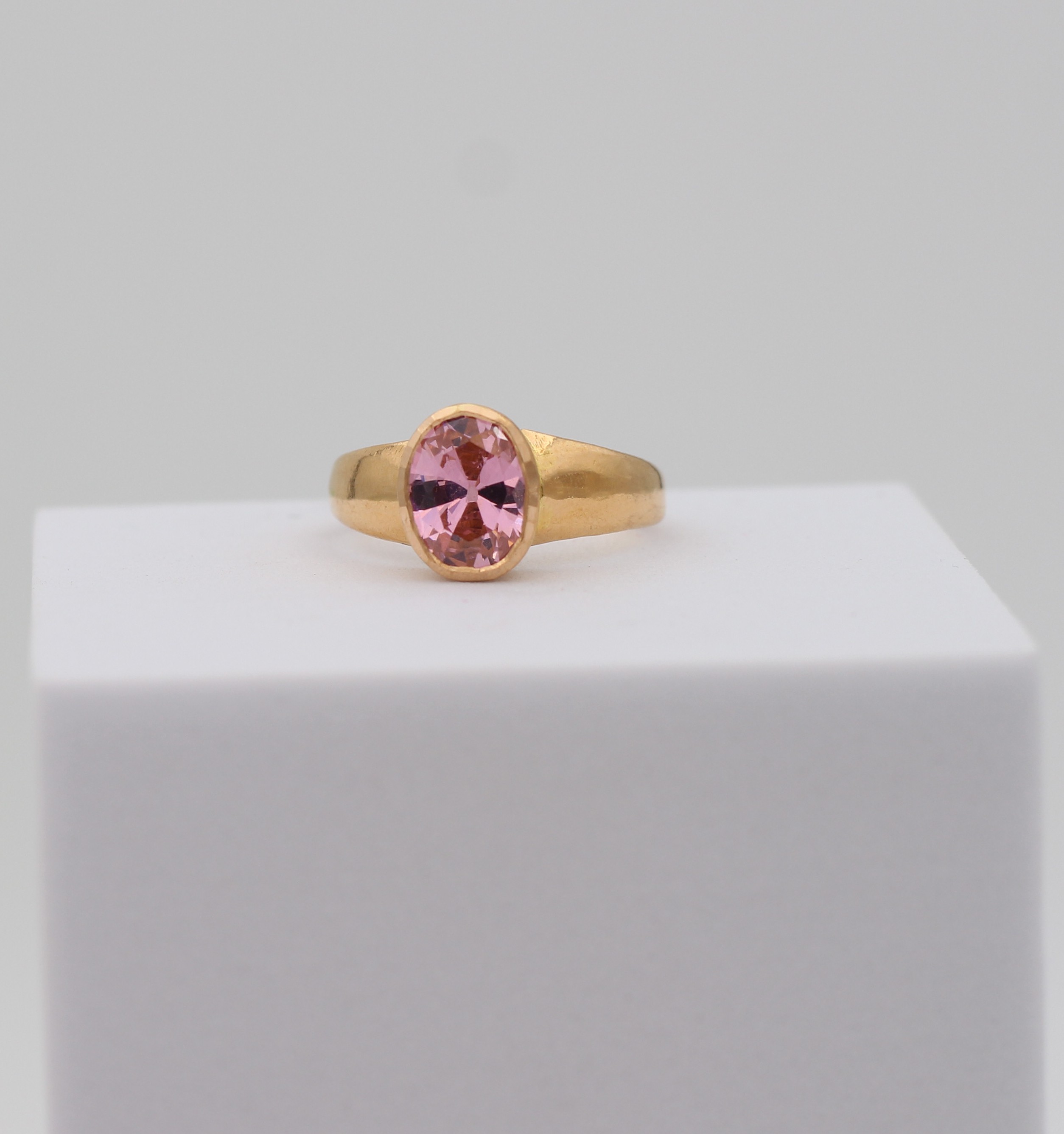 LADIES RING