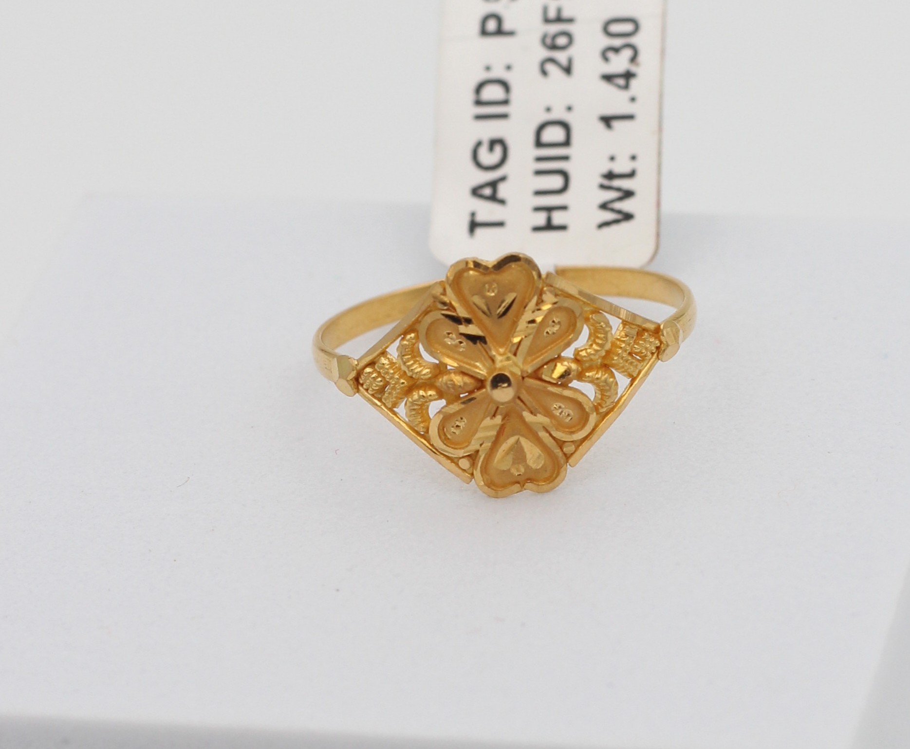 LADIES RING