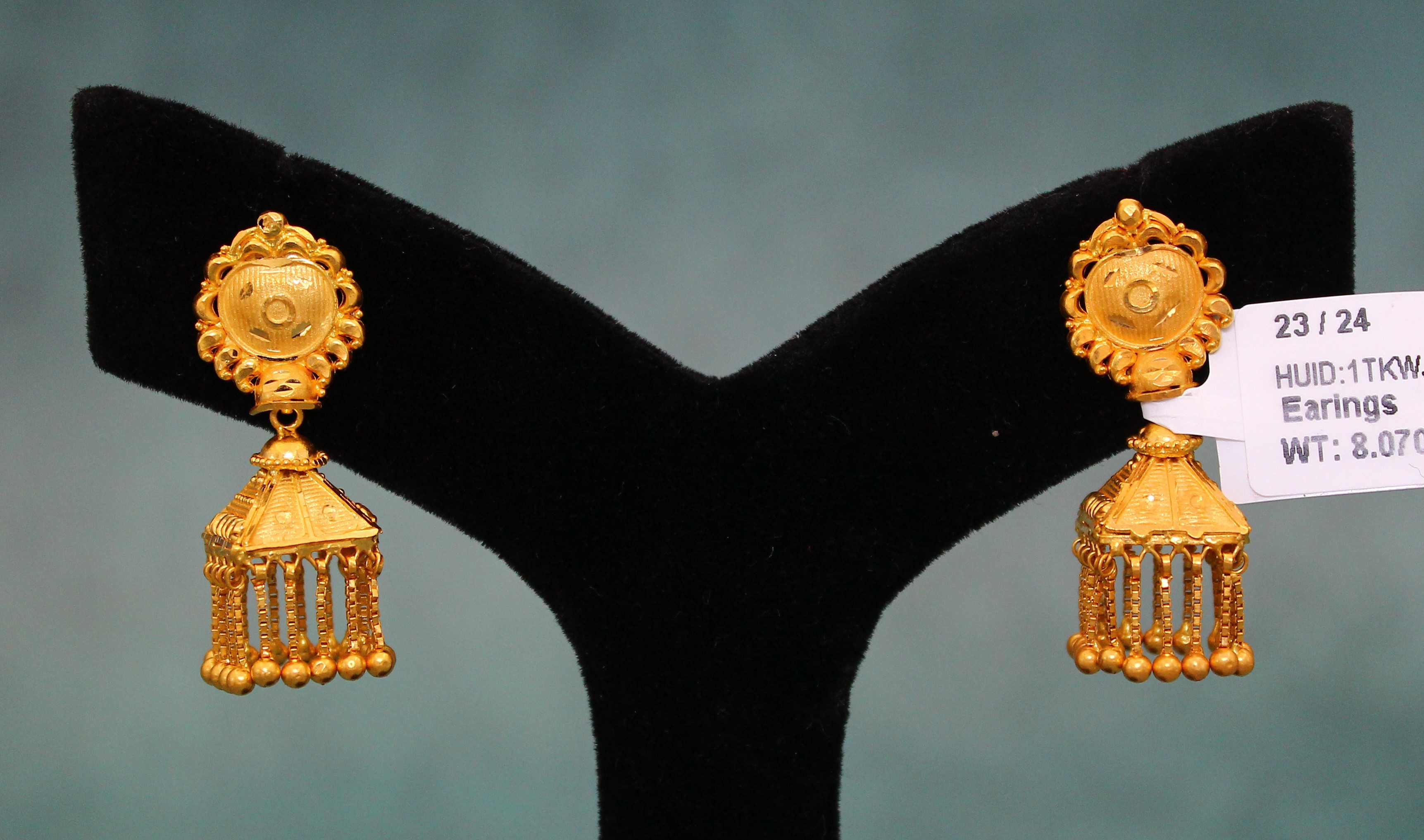 JHUMKA