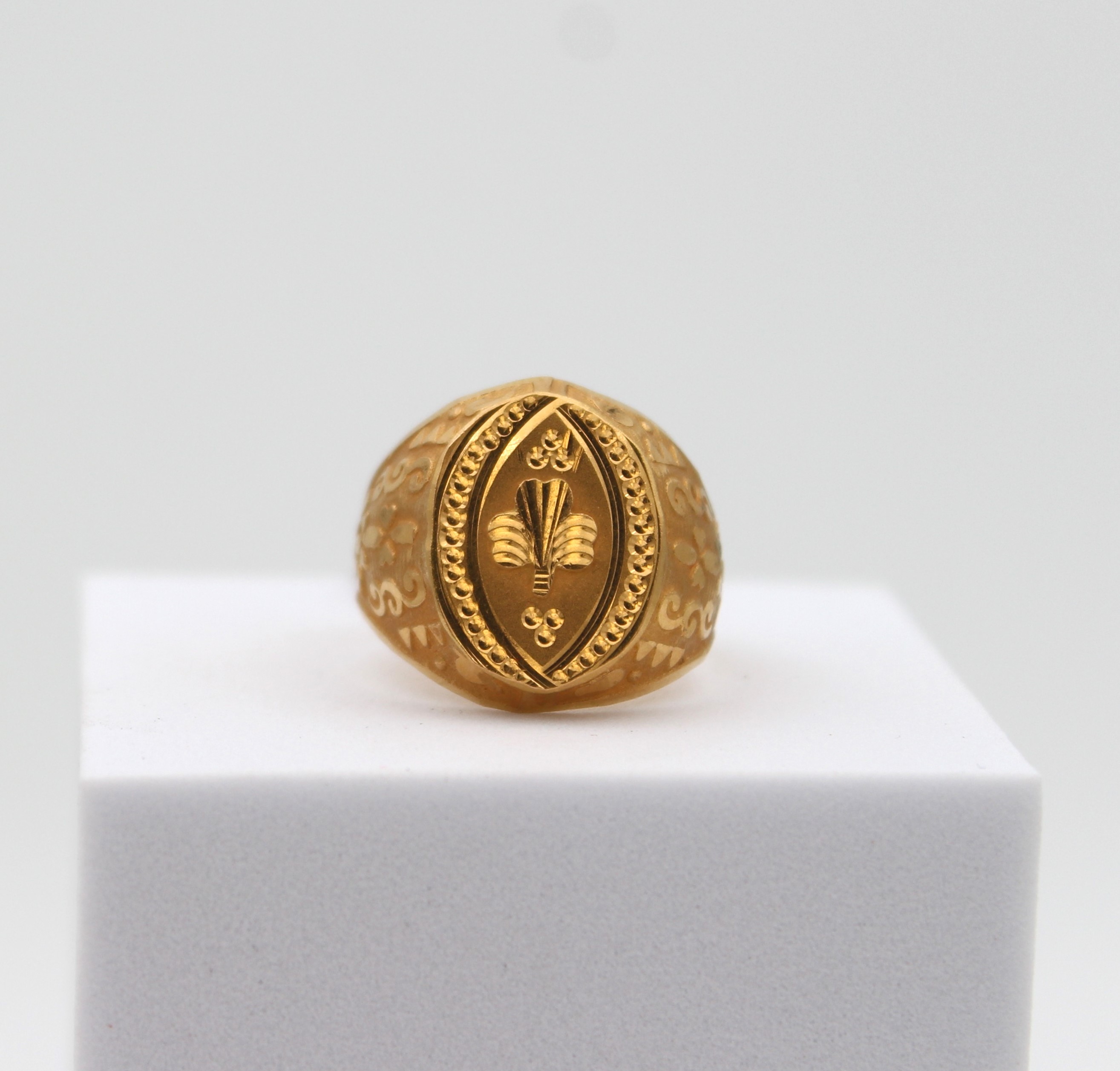 GENTS RING
