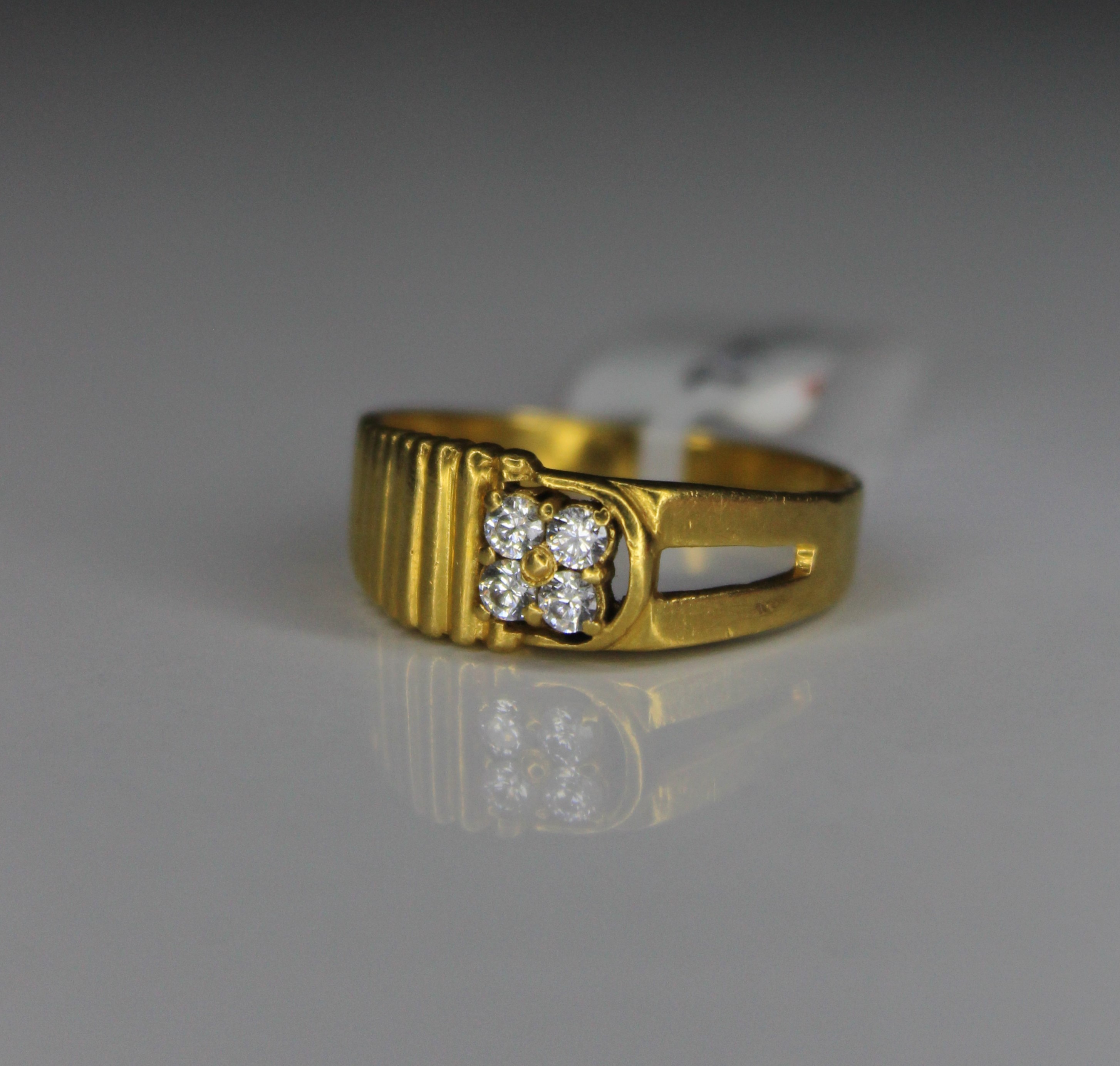 GENTS RING