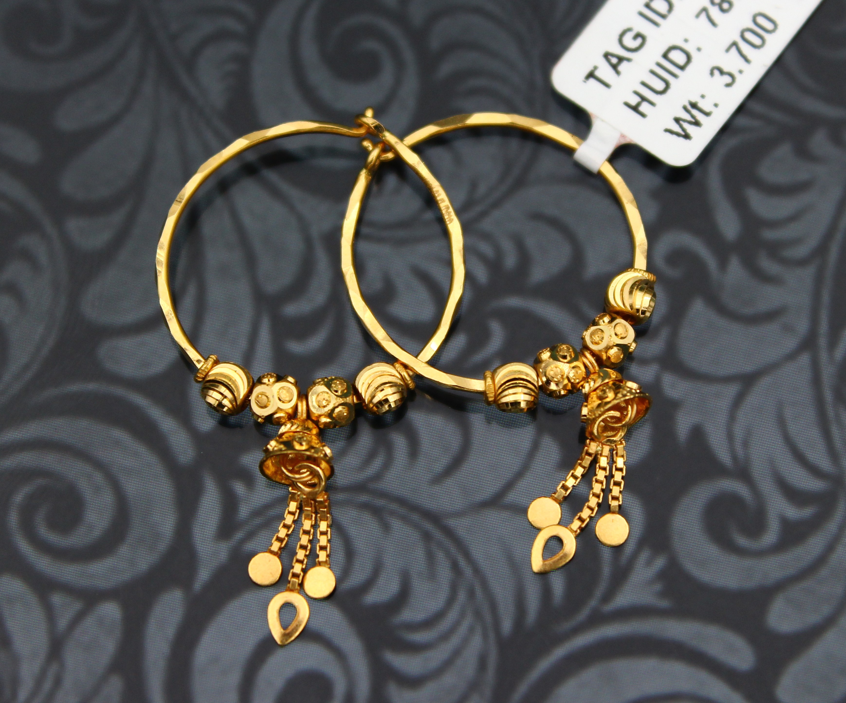 PLAIN EARRING