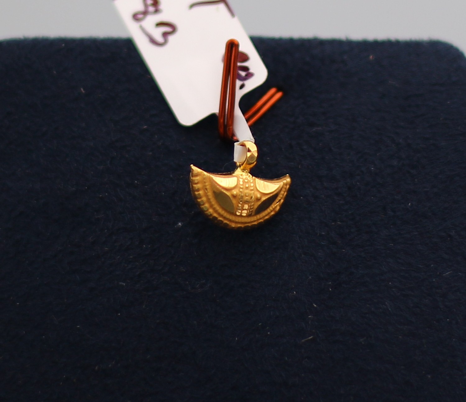 LOCKET