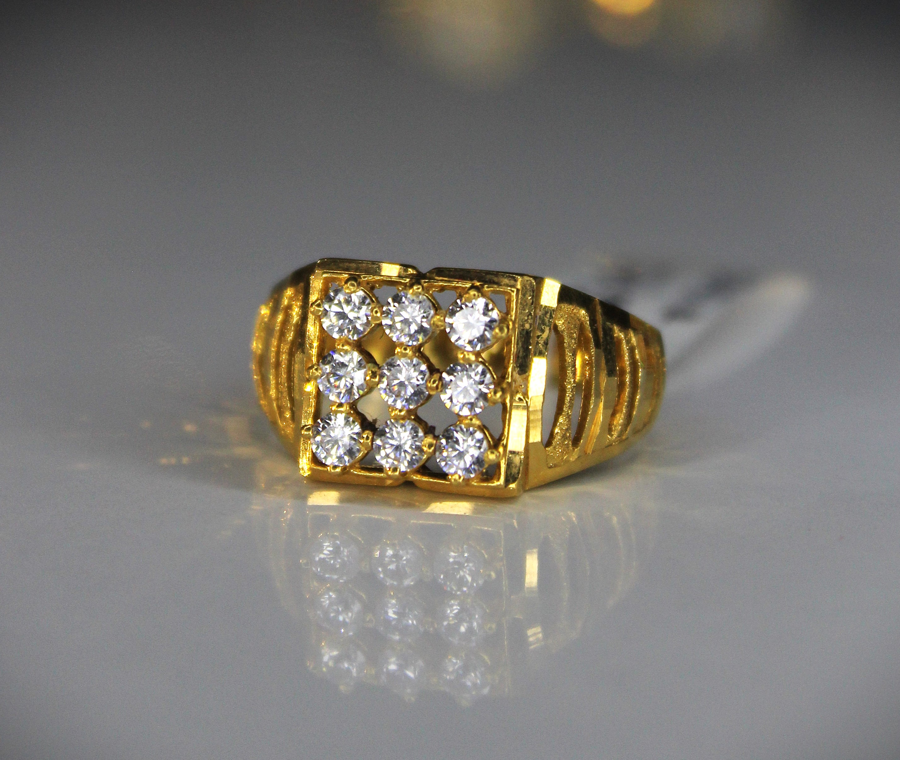 GENTS RING