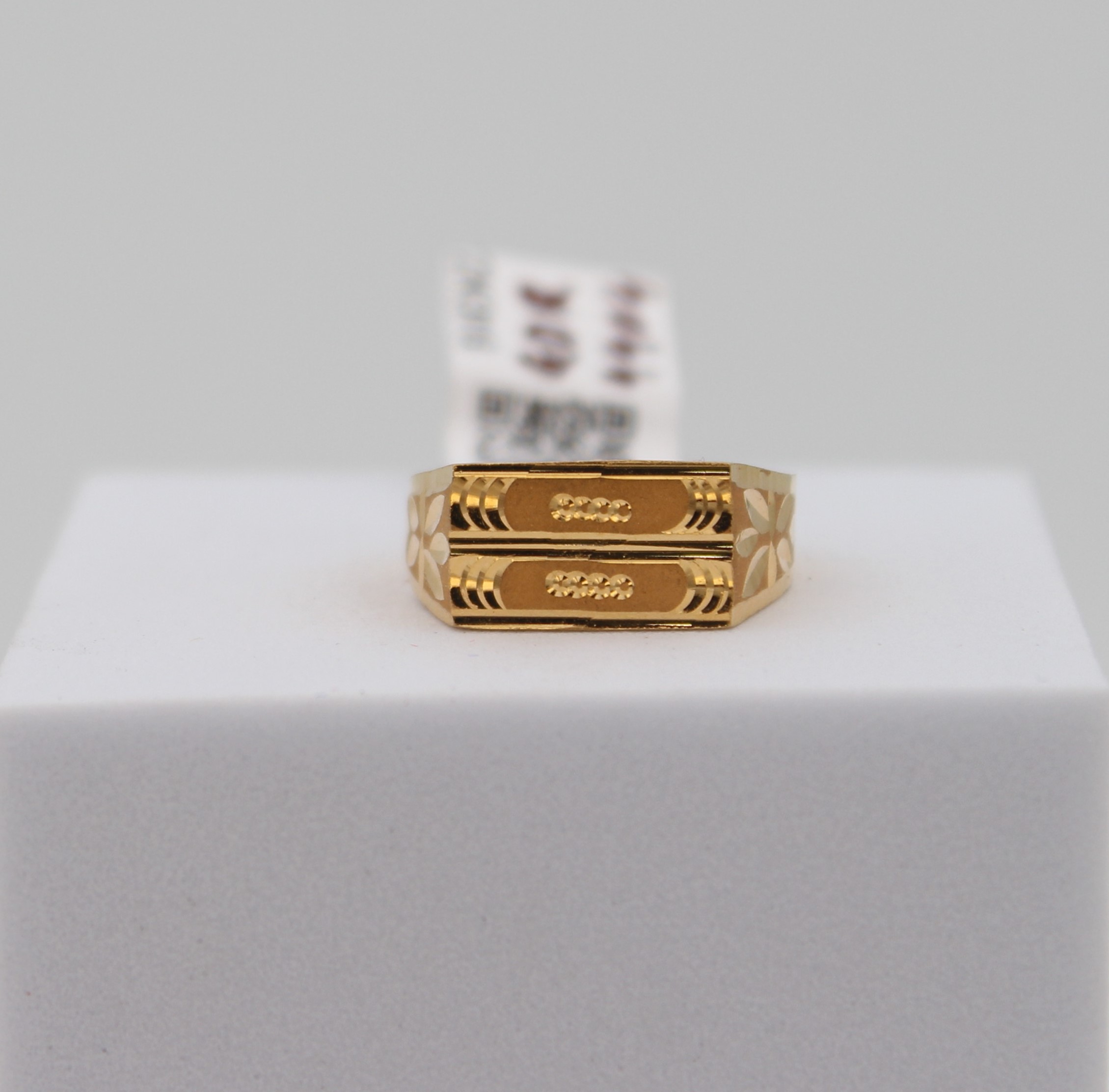 GENTS RING