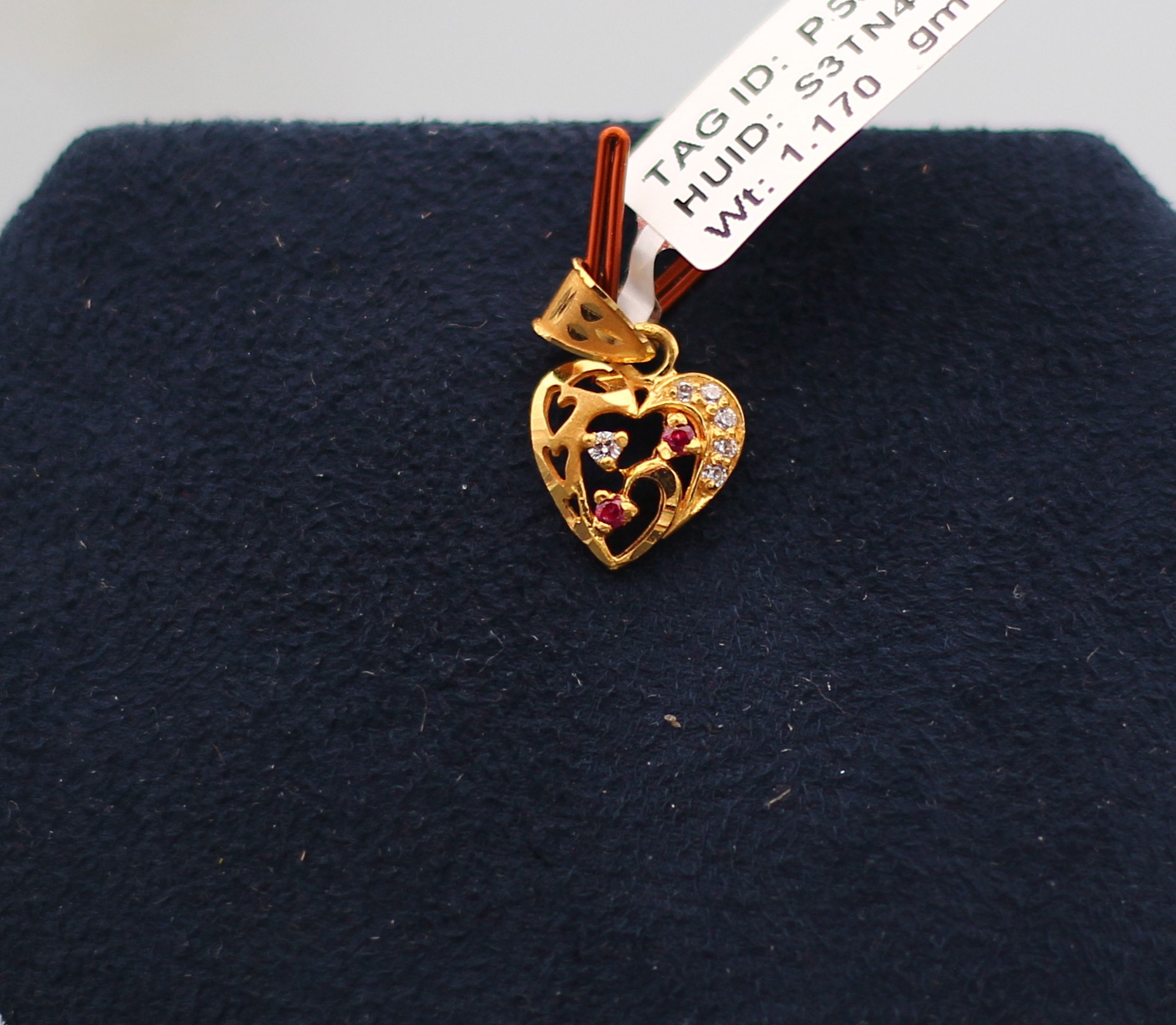LOCKET