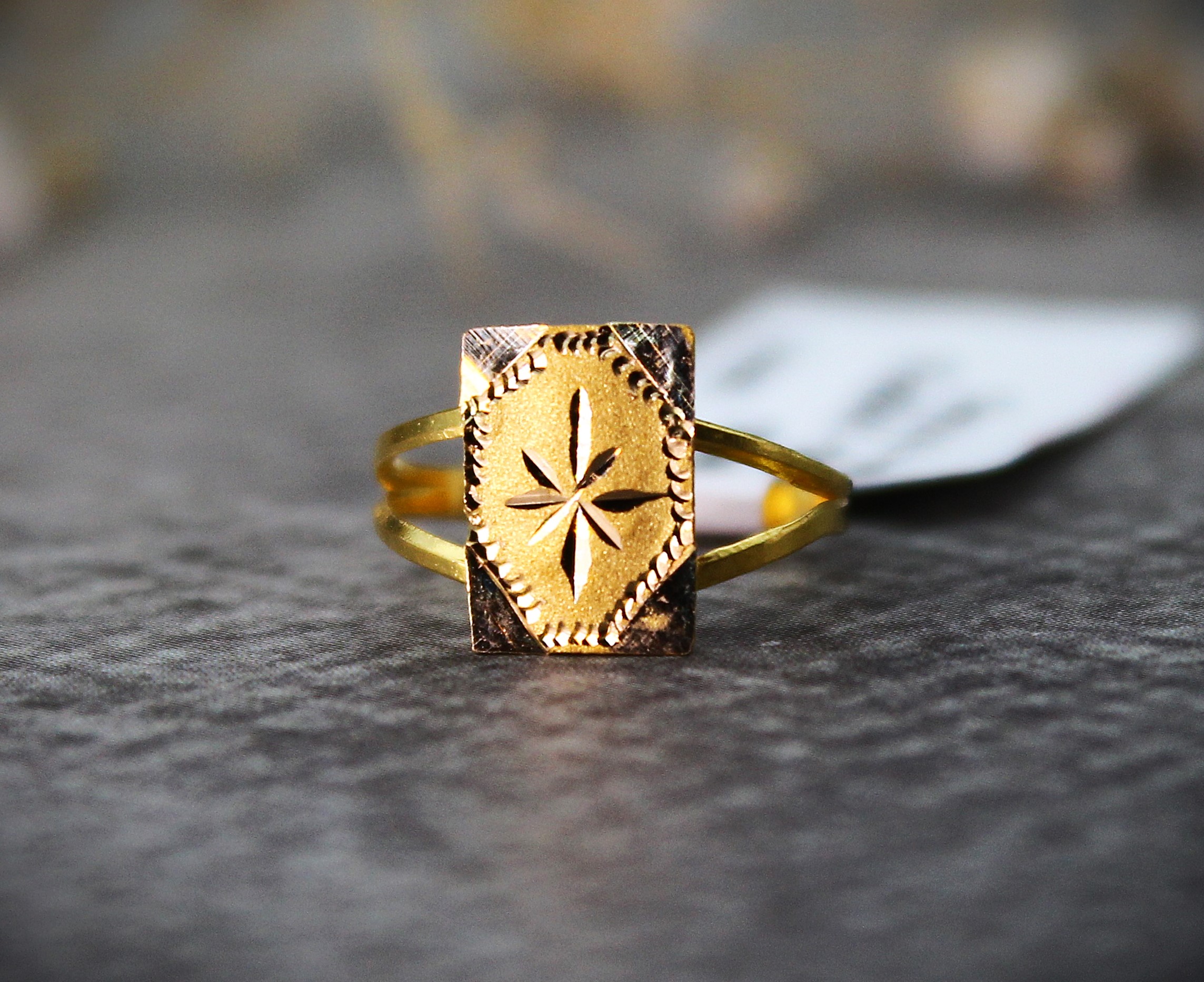 BABY RING