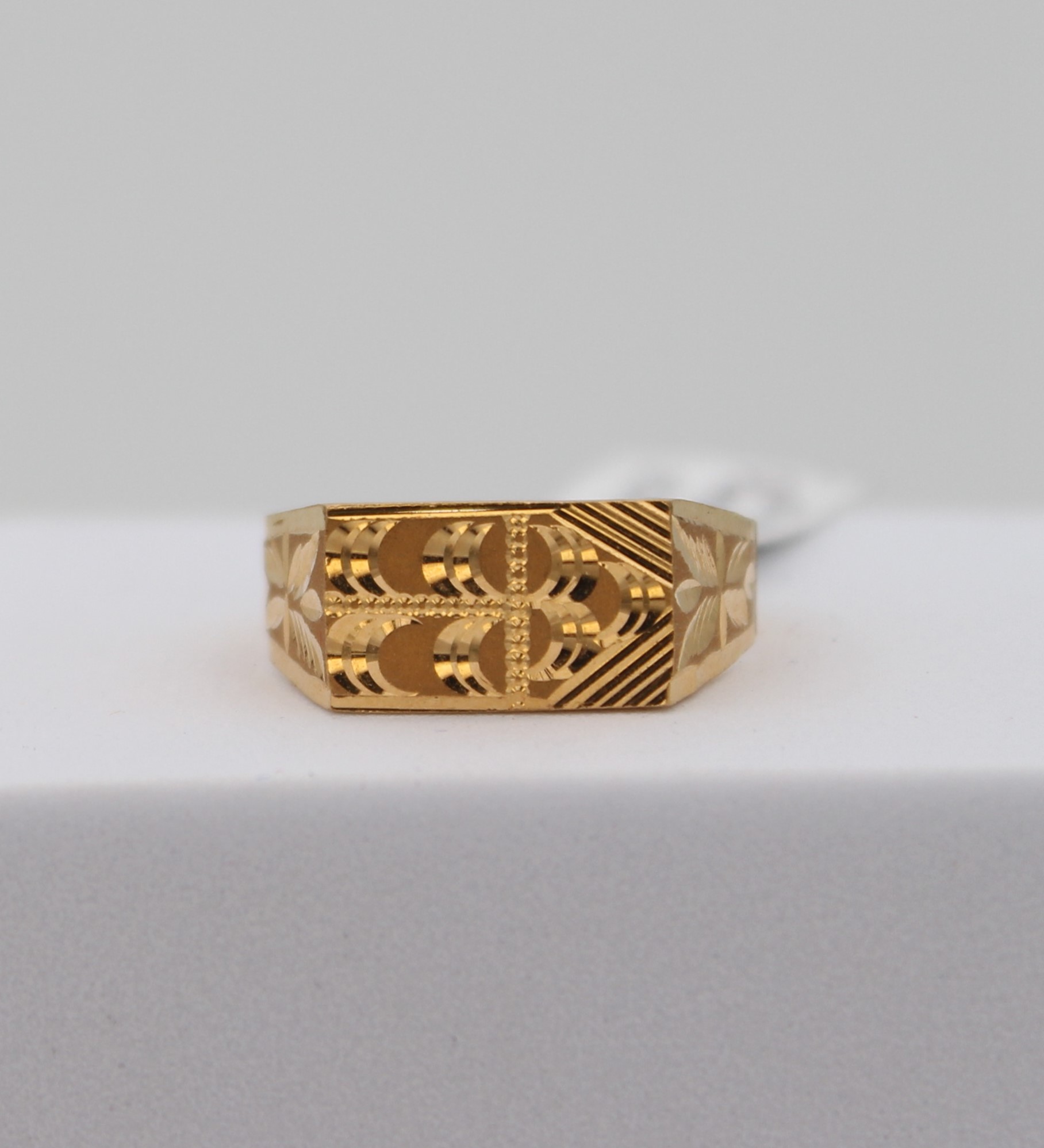 GENTS RING