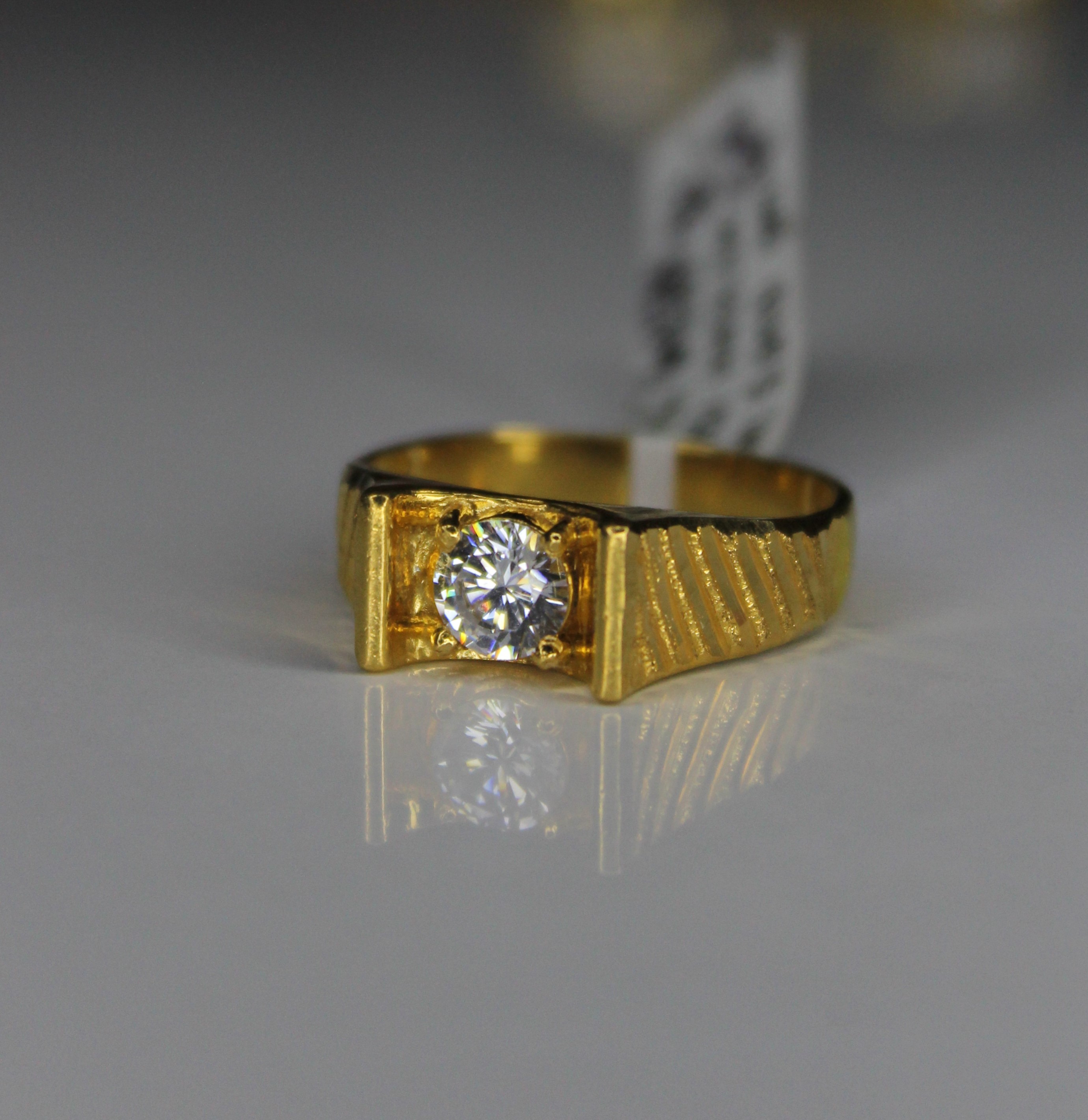 GENTS RING