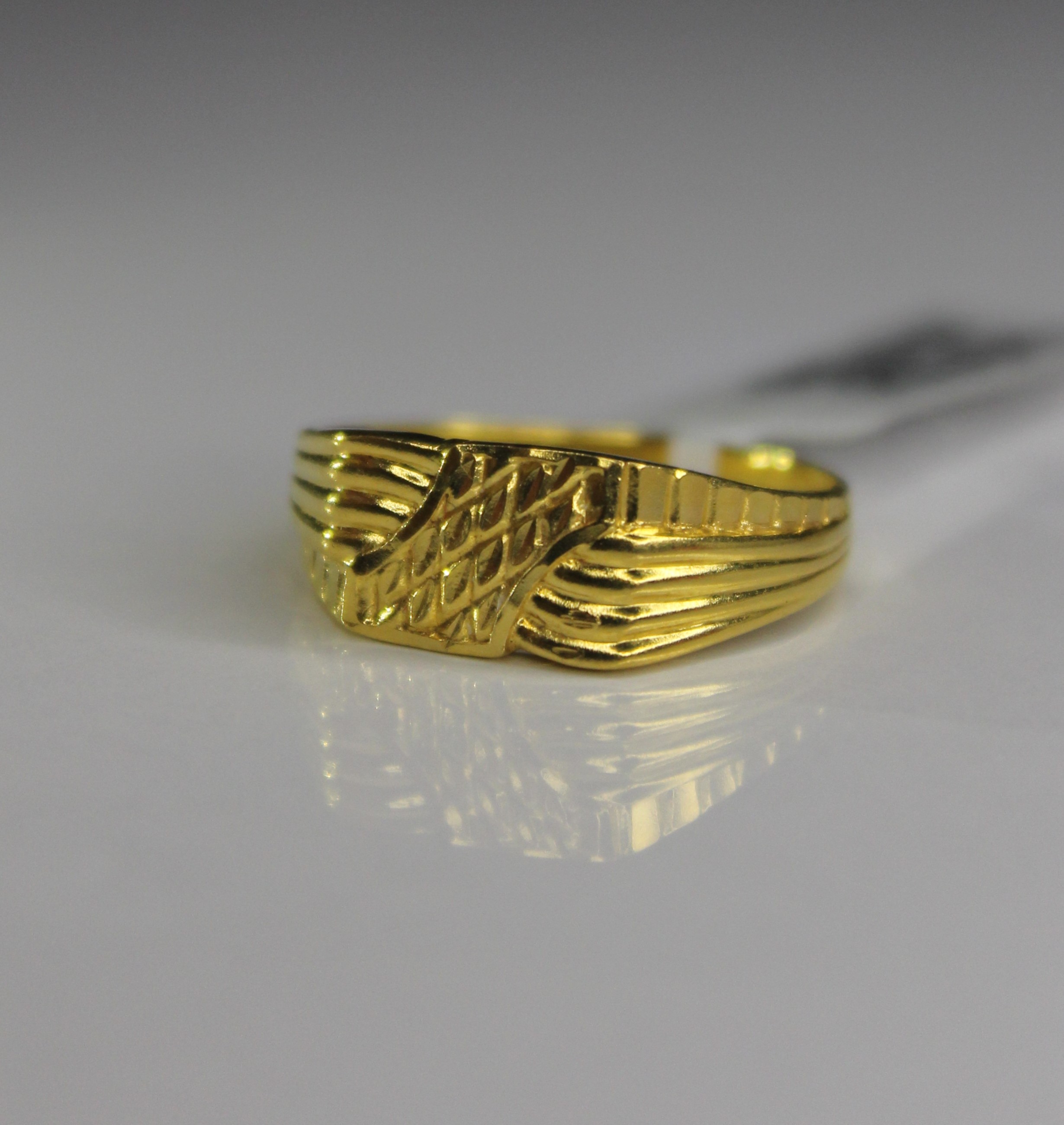 GENTS RING