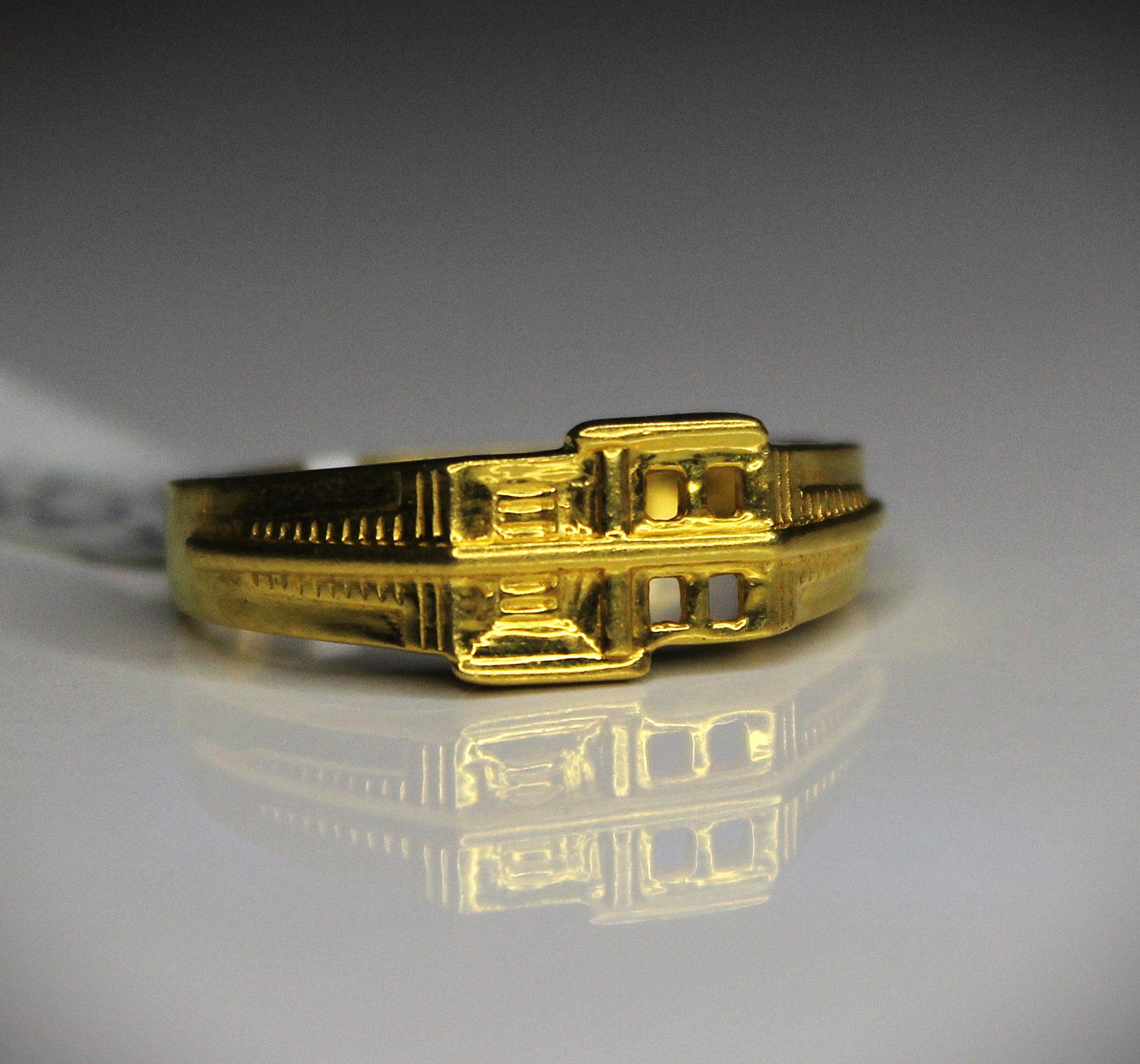 GENTS RING