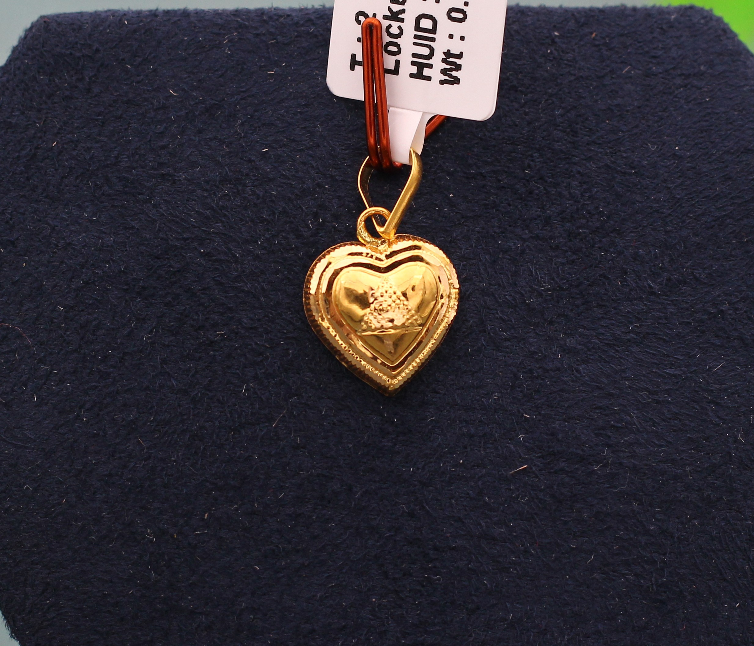 LOCKET
