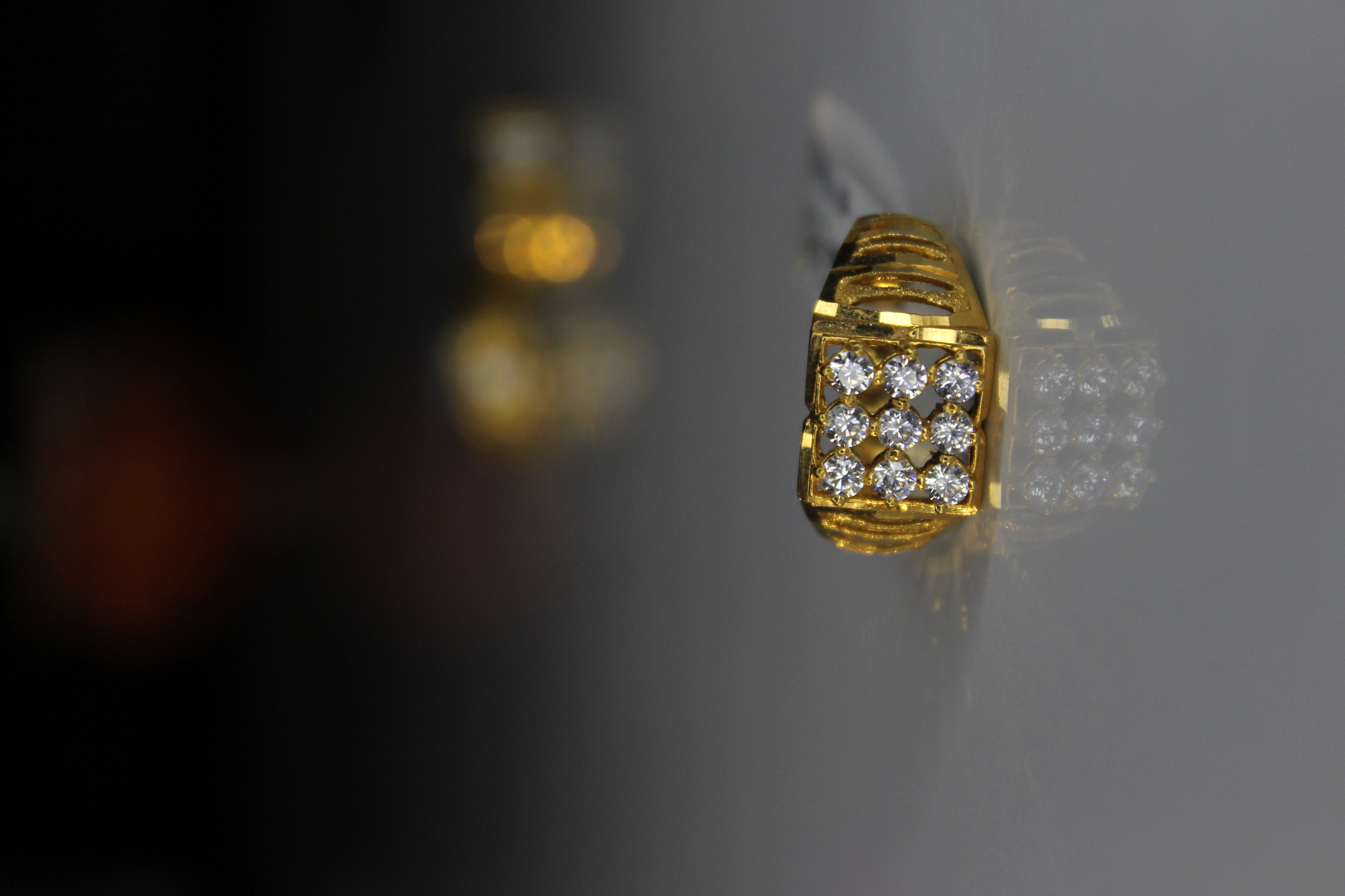 GENTS DESIGN GOLD RING 