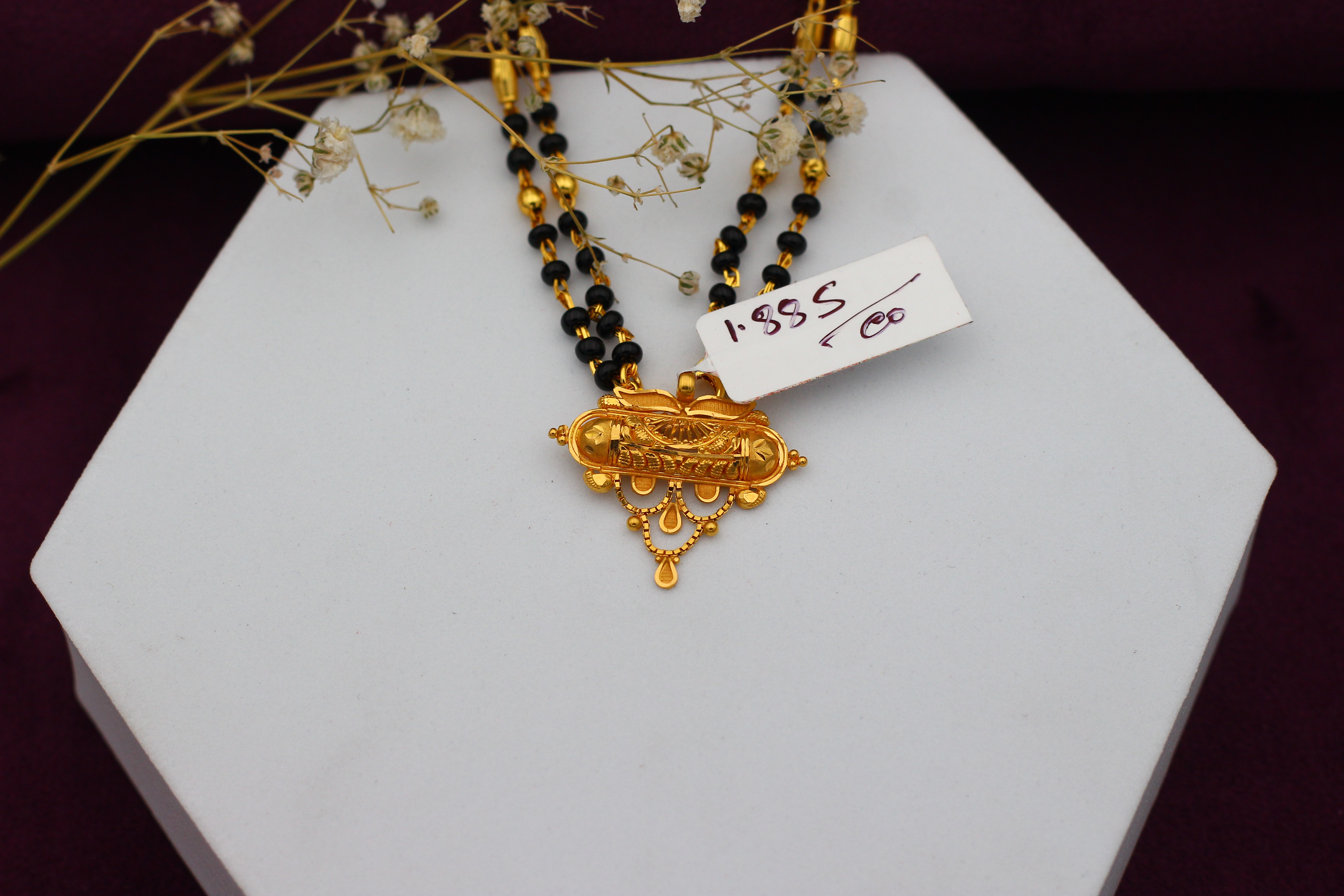 PENDANT (GOLD PENDANT)