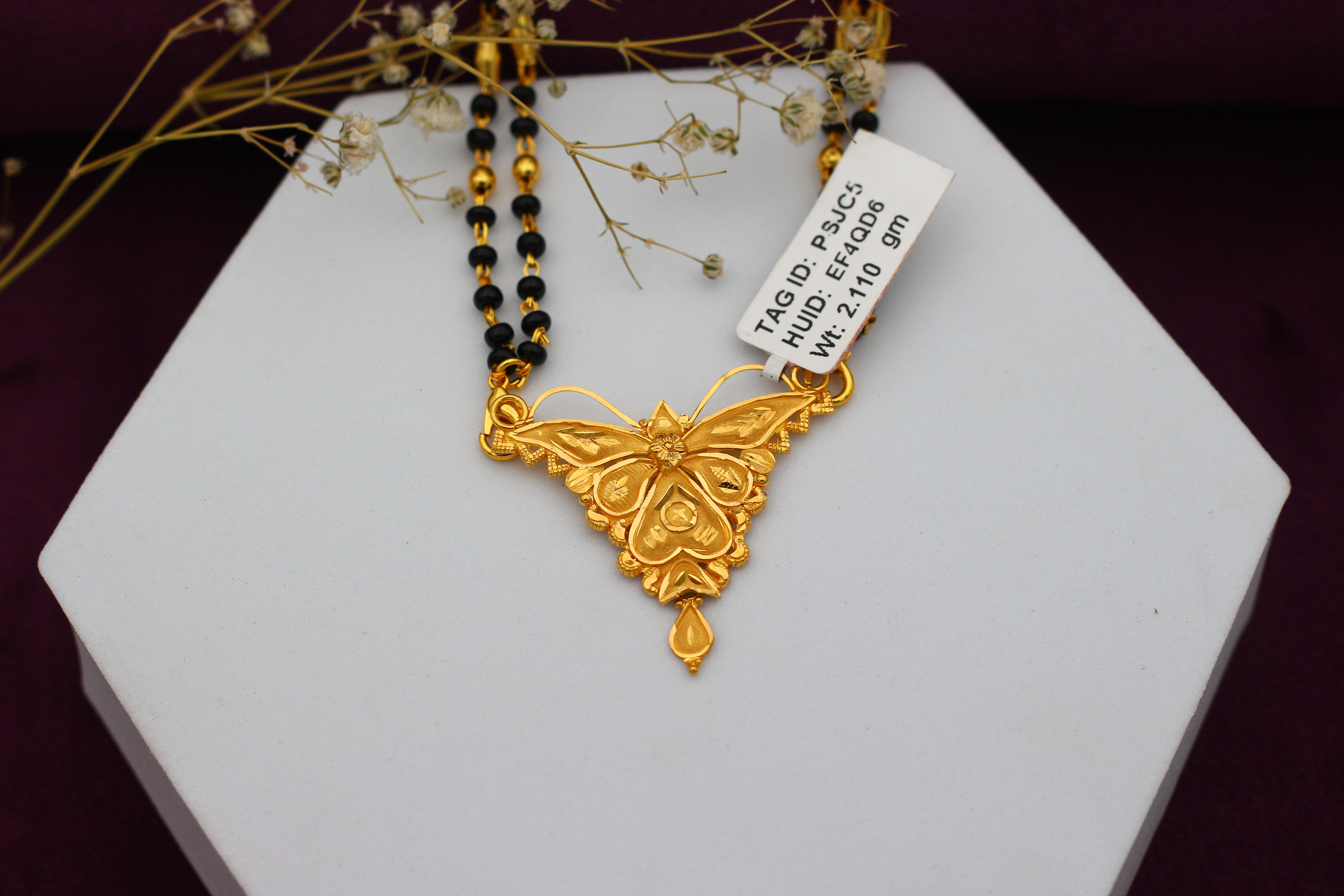 PENDANT (GOLD PENDANT)