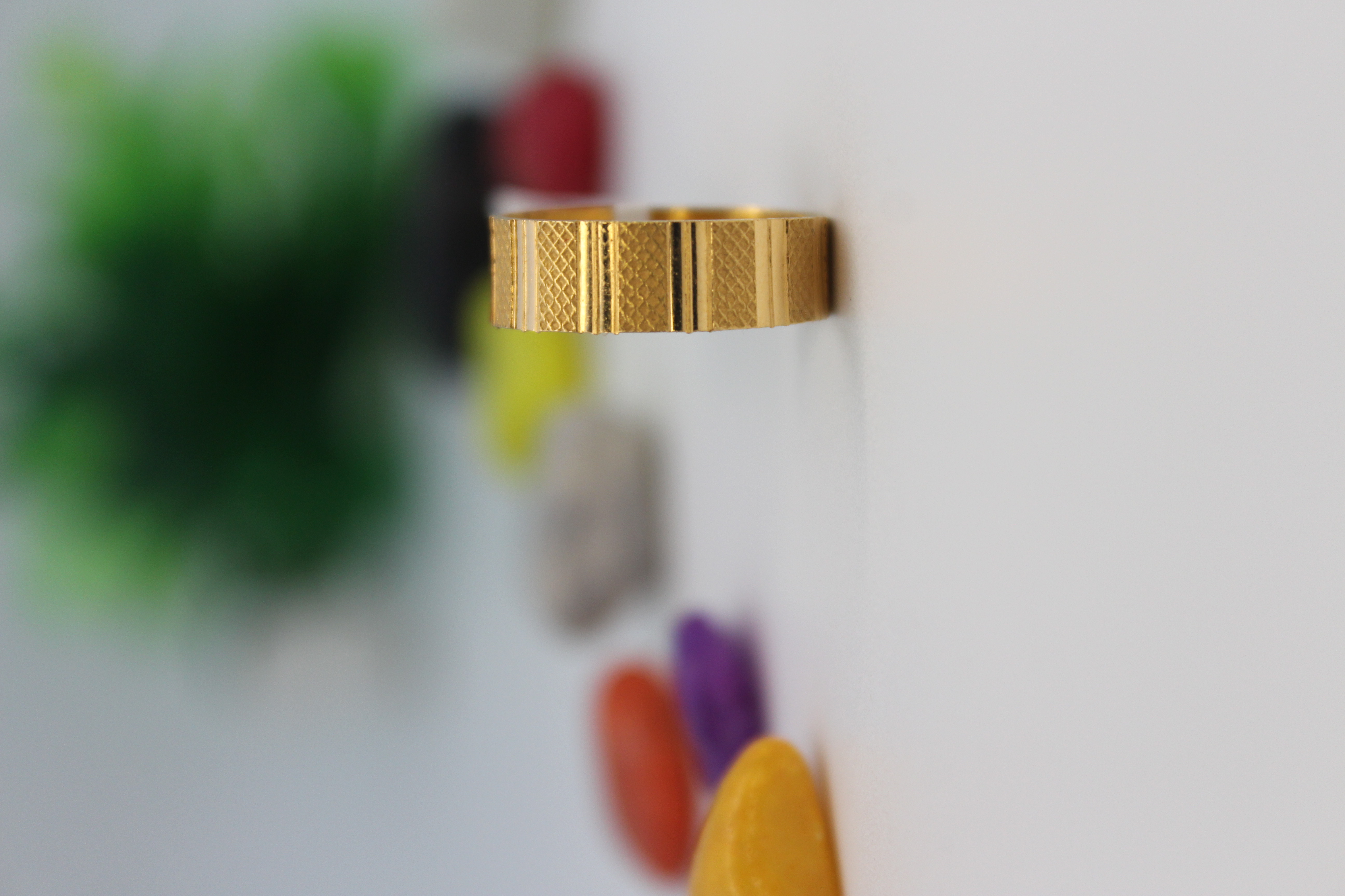 LADIES GOLD DESIGN RING