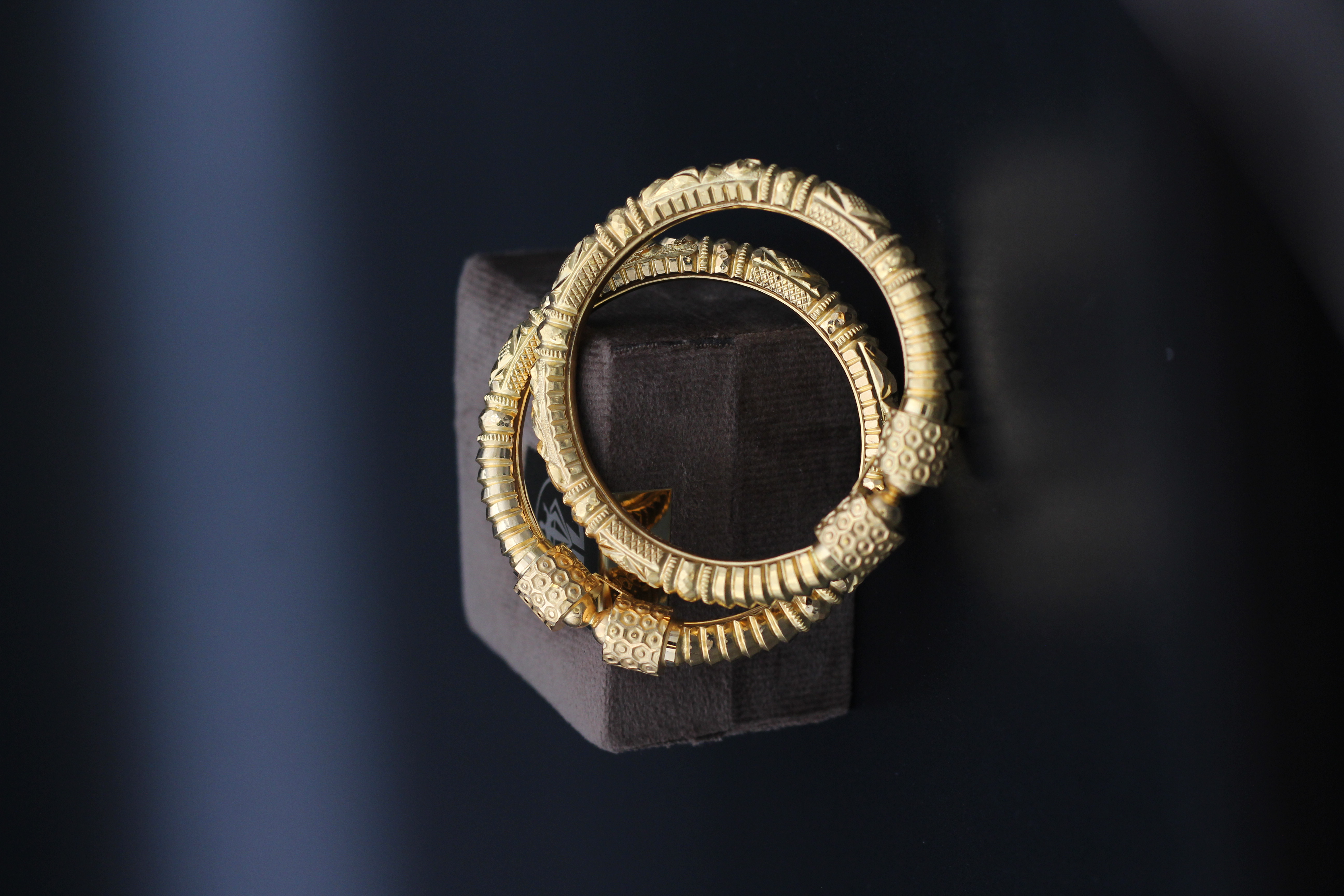 BALA (DESIGN BANGLE)