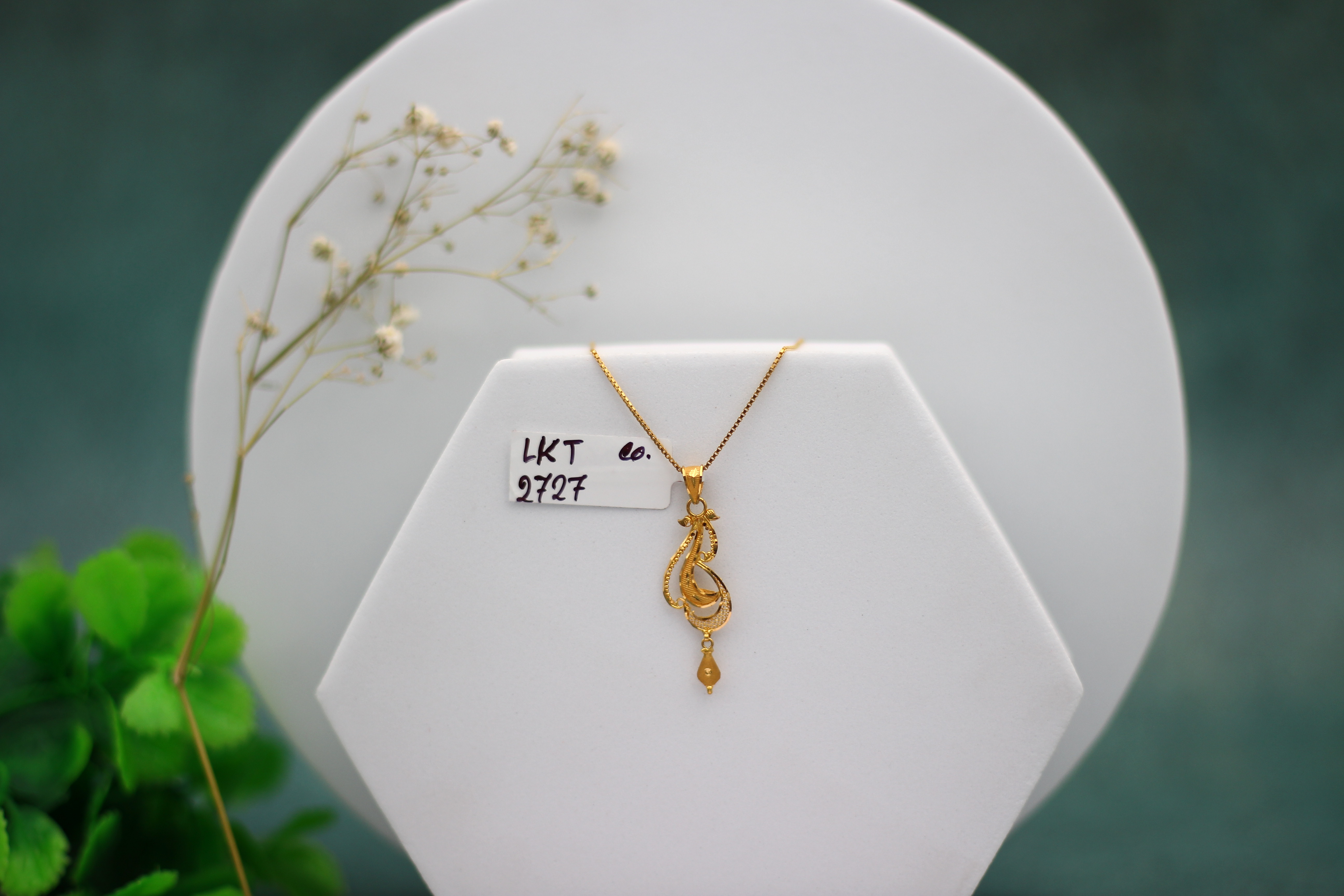 LOCKET (GOLD LOCKET)