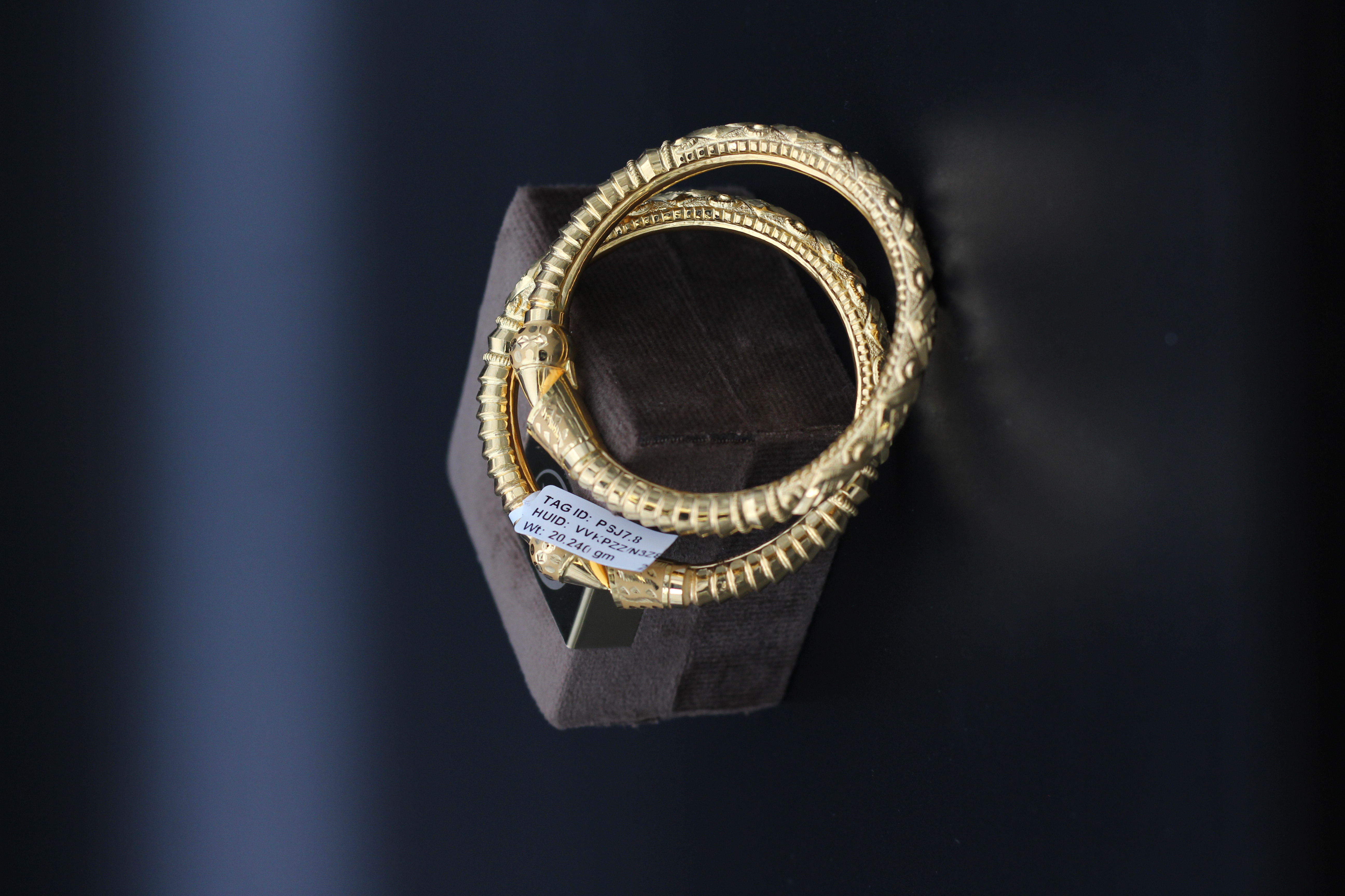 BALA (DESIGN BANGLE)