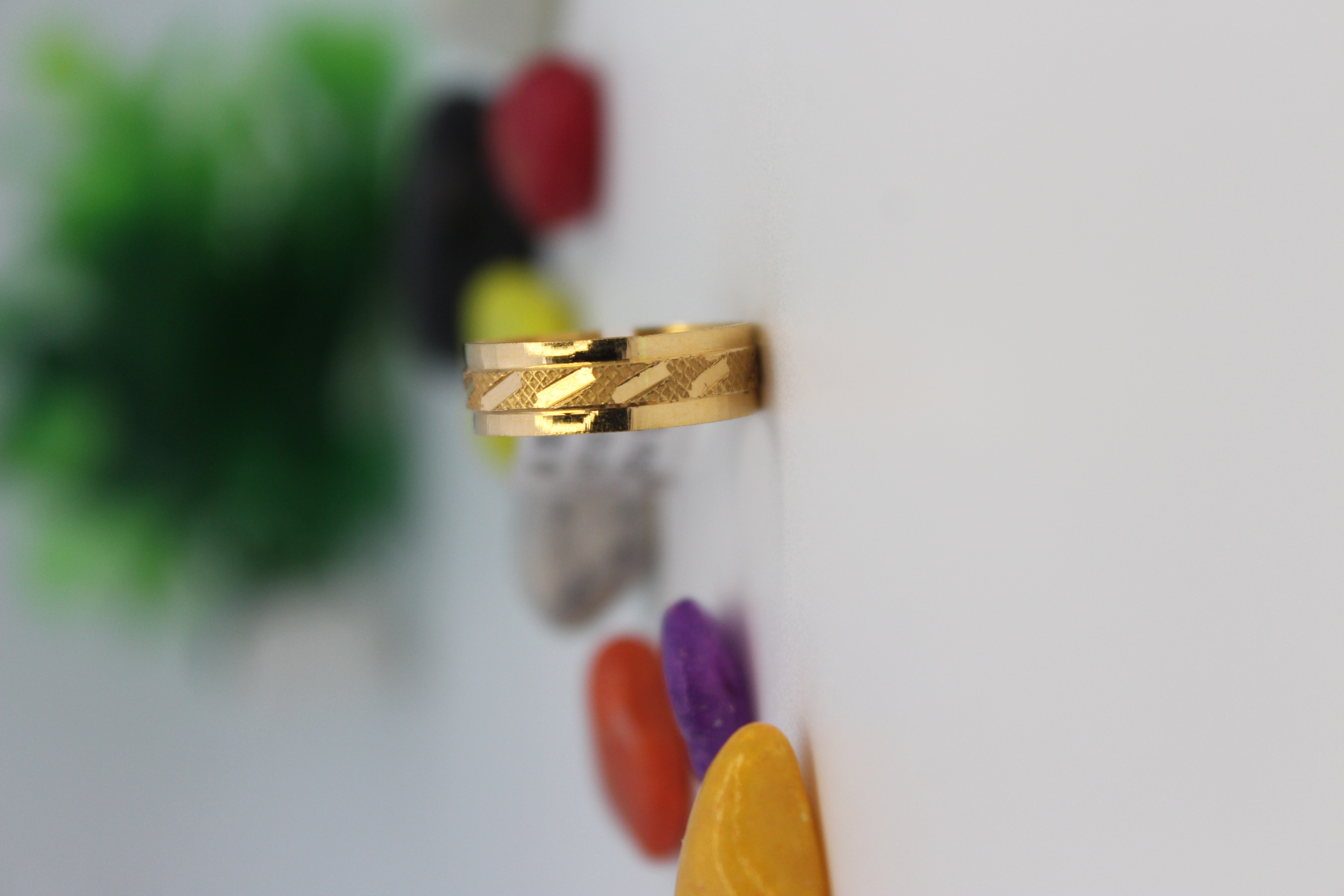 LADIES GOLD DESIGN RING