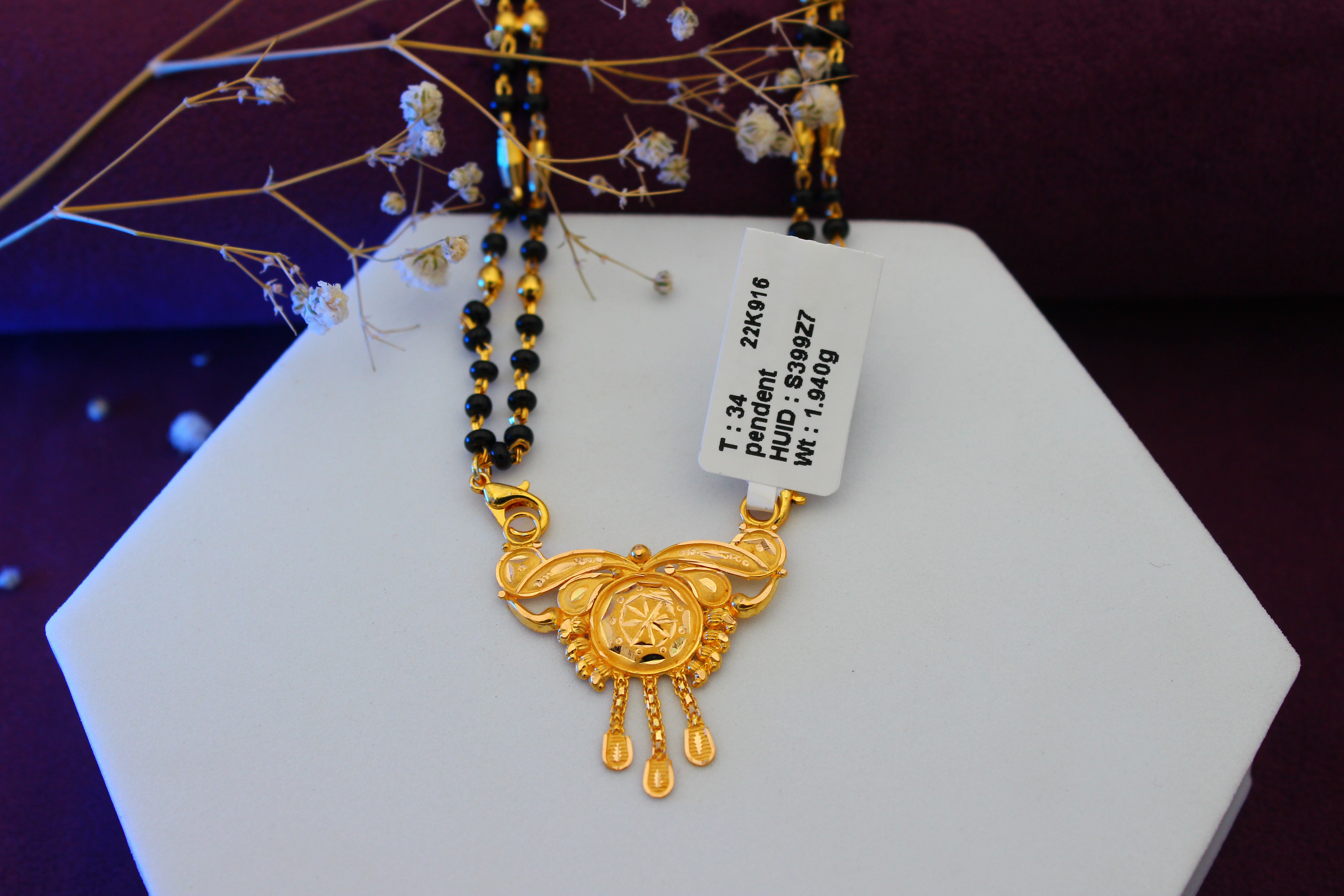PENDANT (GOLD PENDANT)