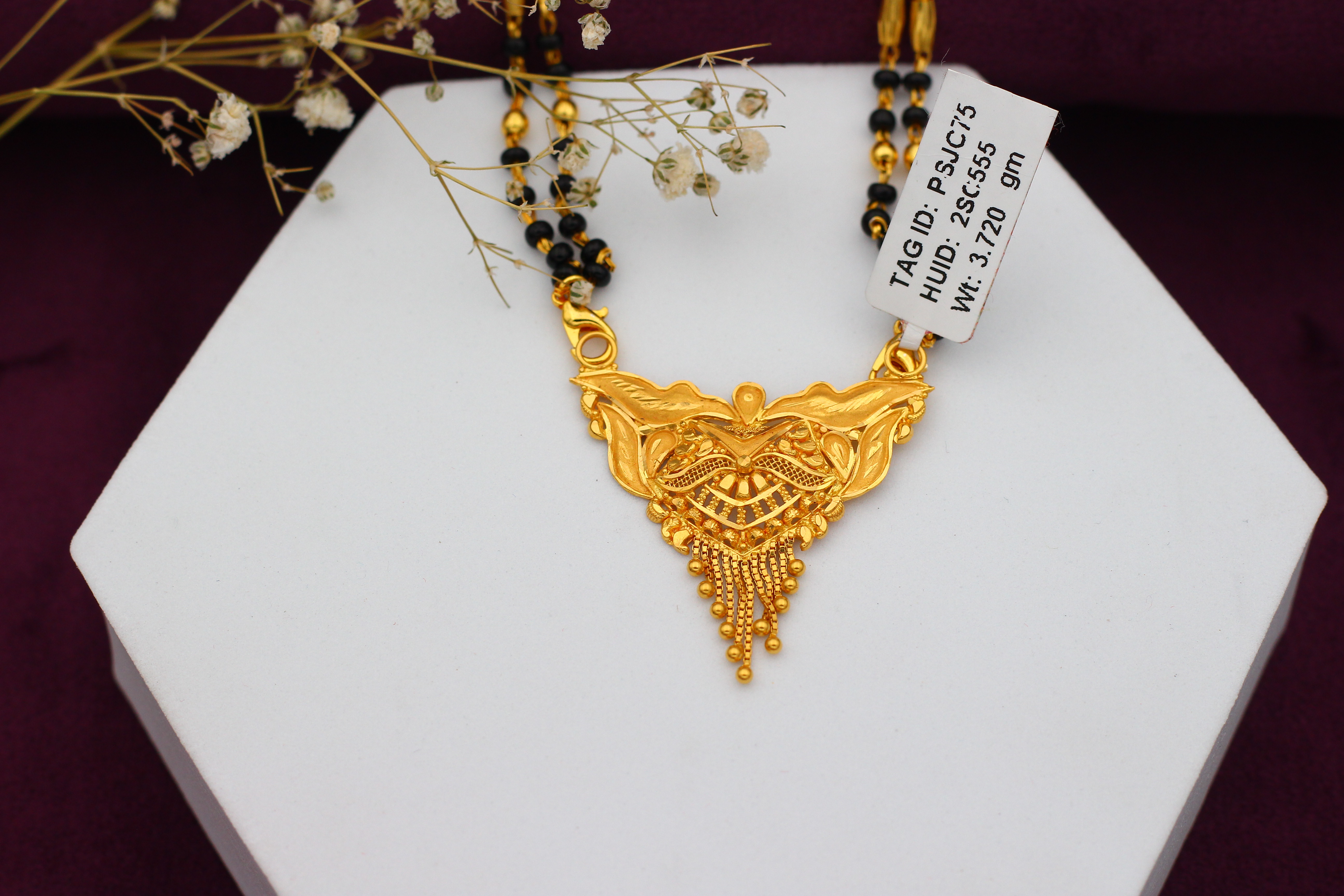 PENDANT (GOLD PENDANT)