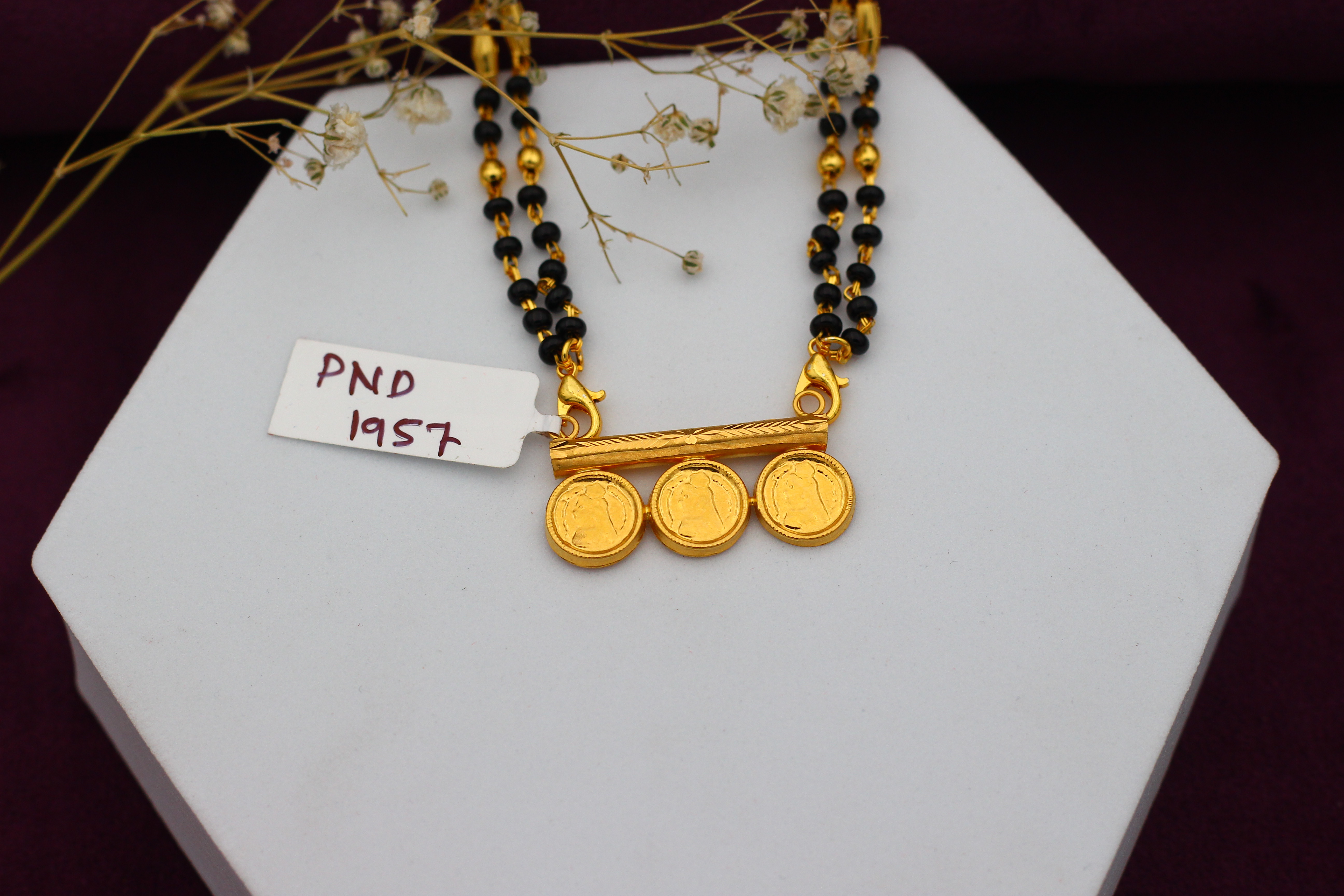 PENDANT (GOLD PENDANT)