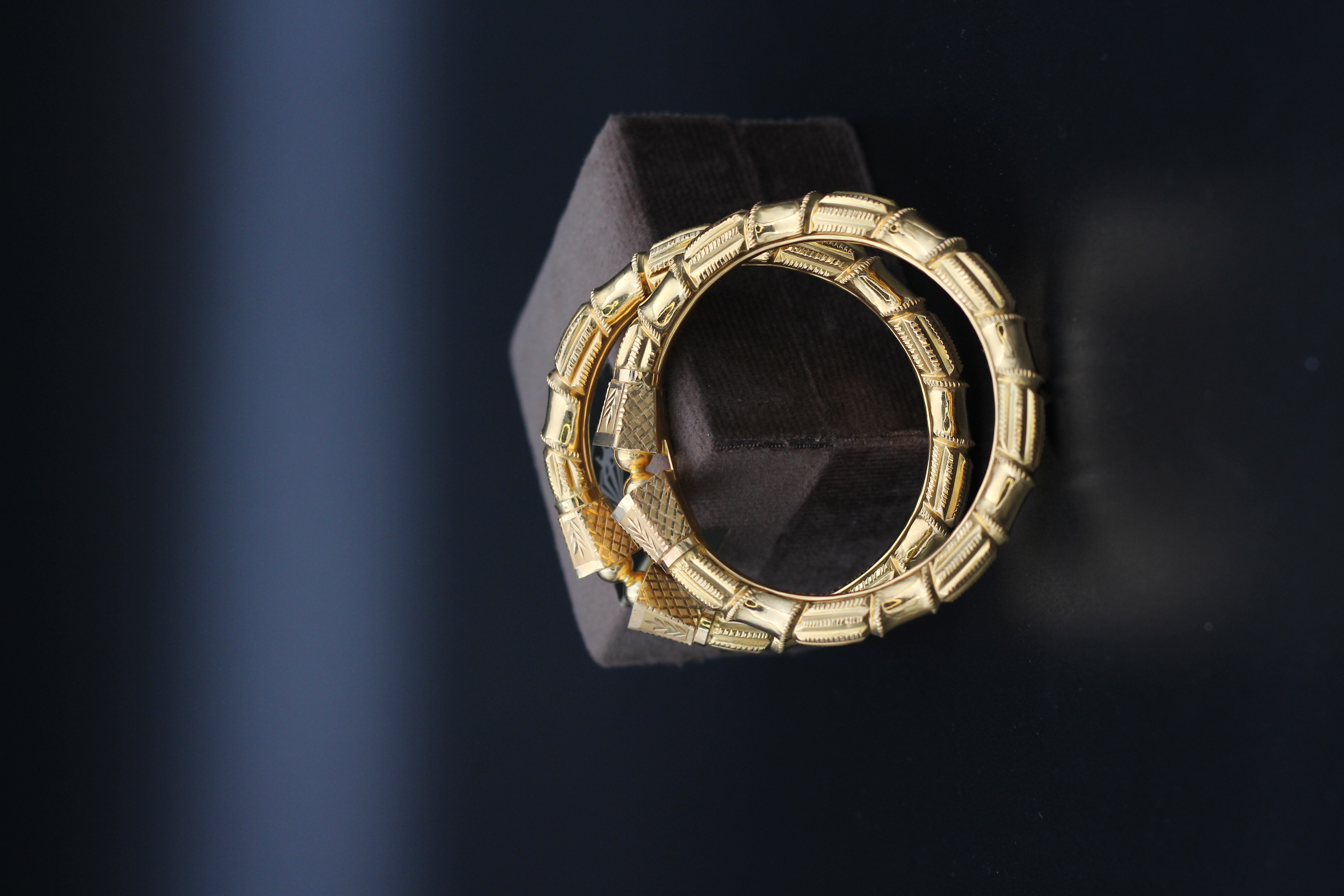 BALA (DESIGN BANGLE)