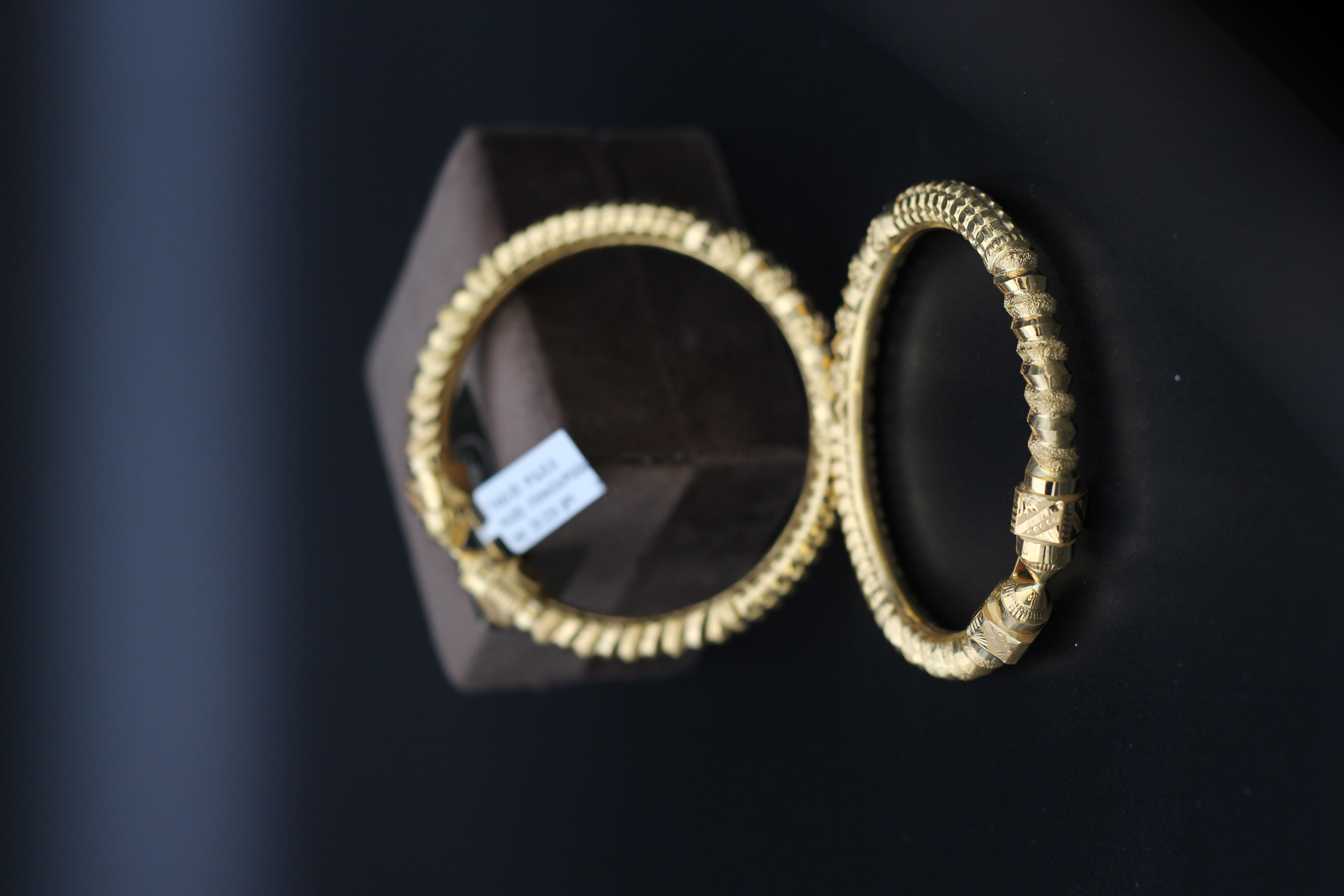 BALA (DESIGN BANGLE)