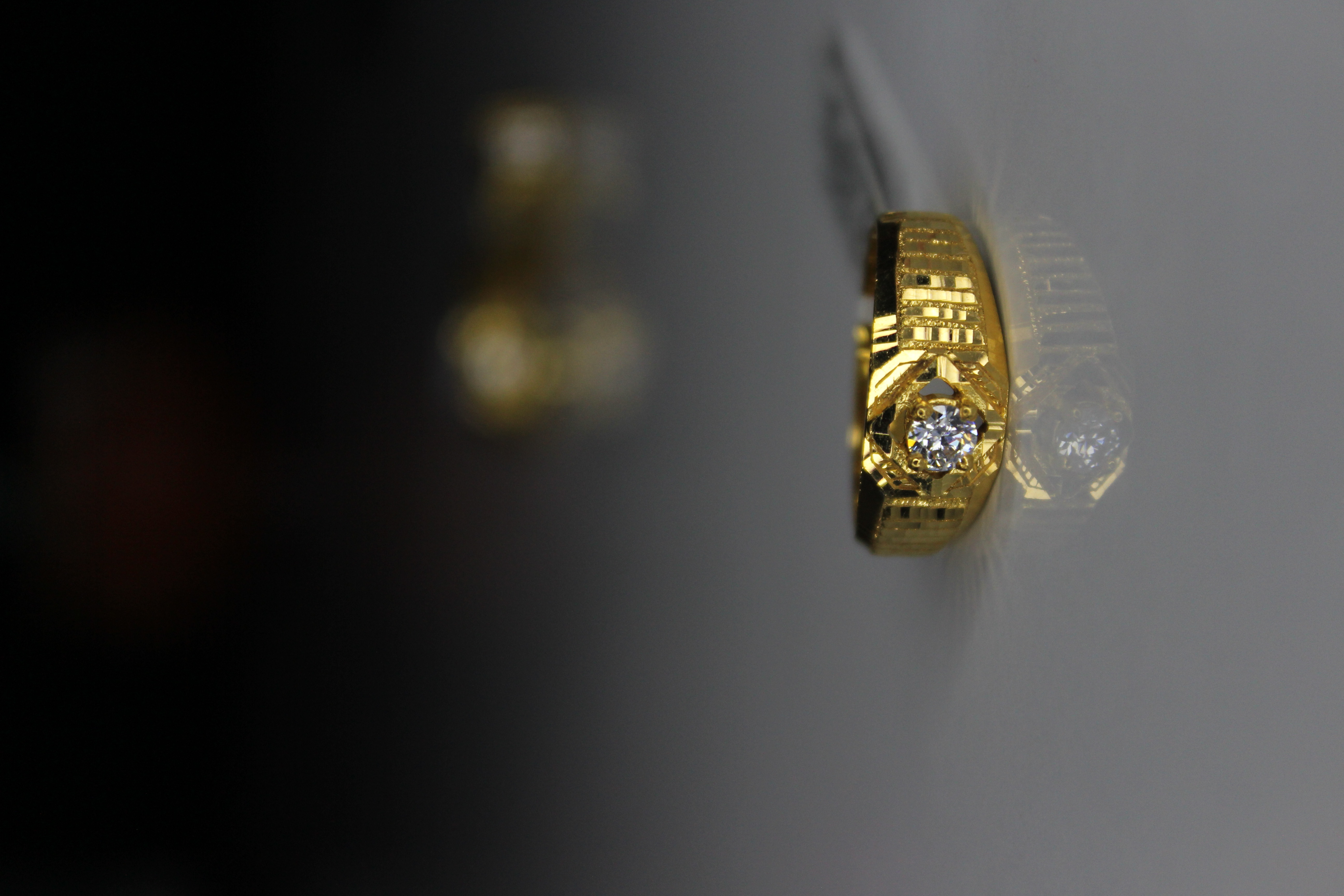 GENTS DESIGN GOLD RING 