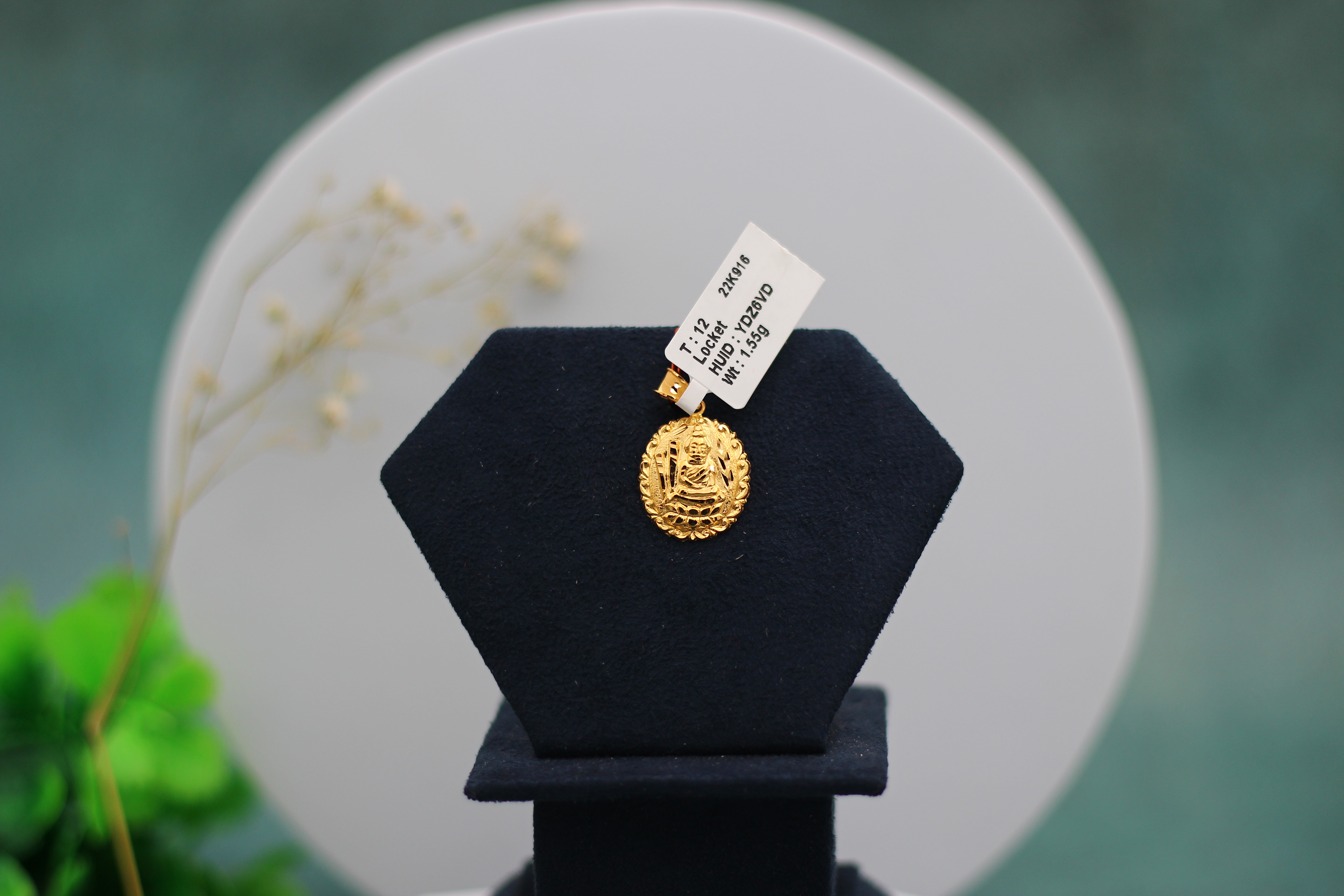 LOCKET (GOLD LOCKET)