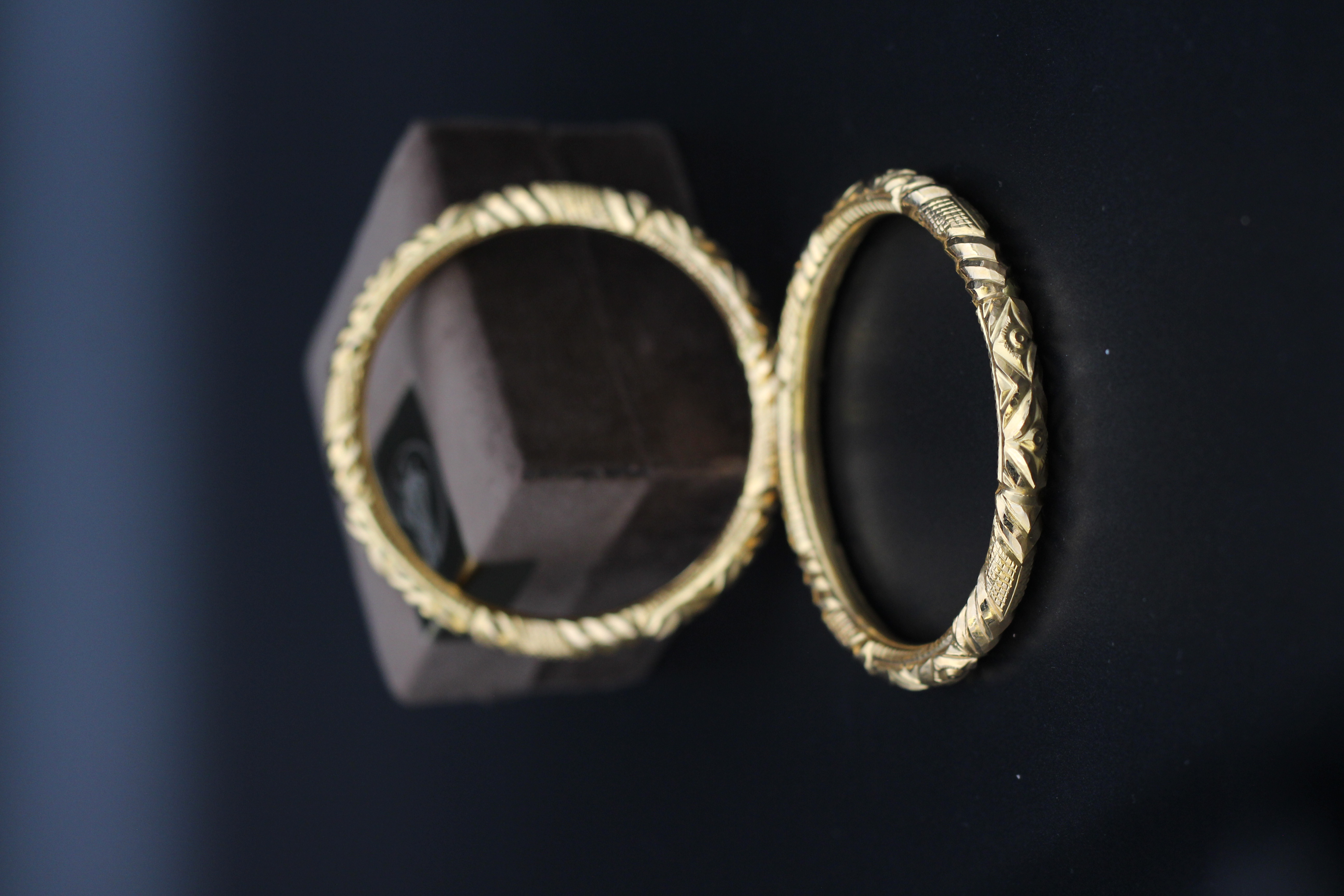 BALA (DESIGN BANGLE)