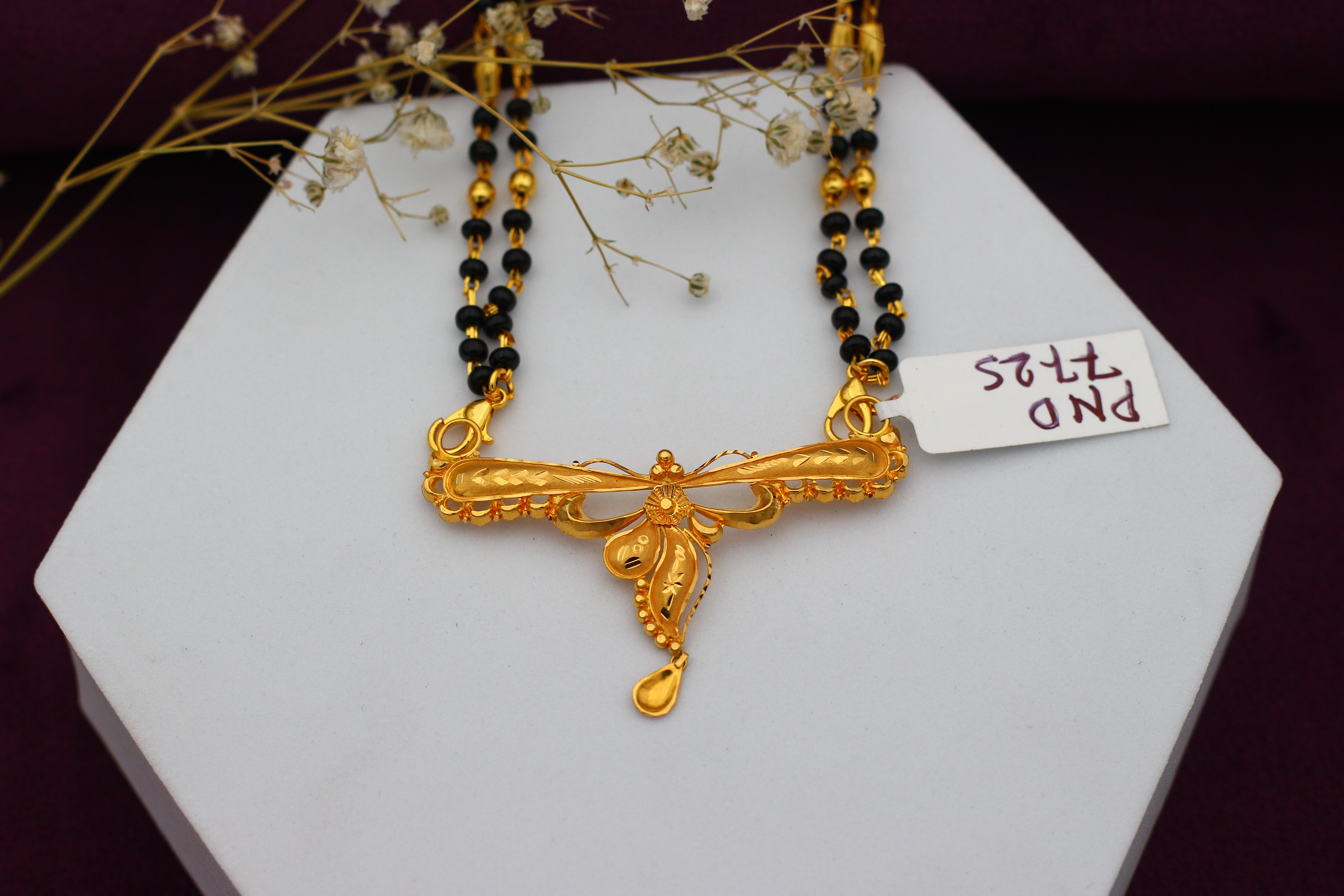 PENDANT (GOLD PENDANT)