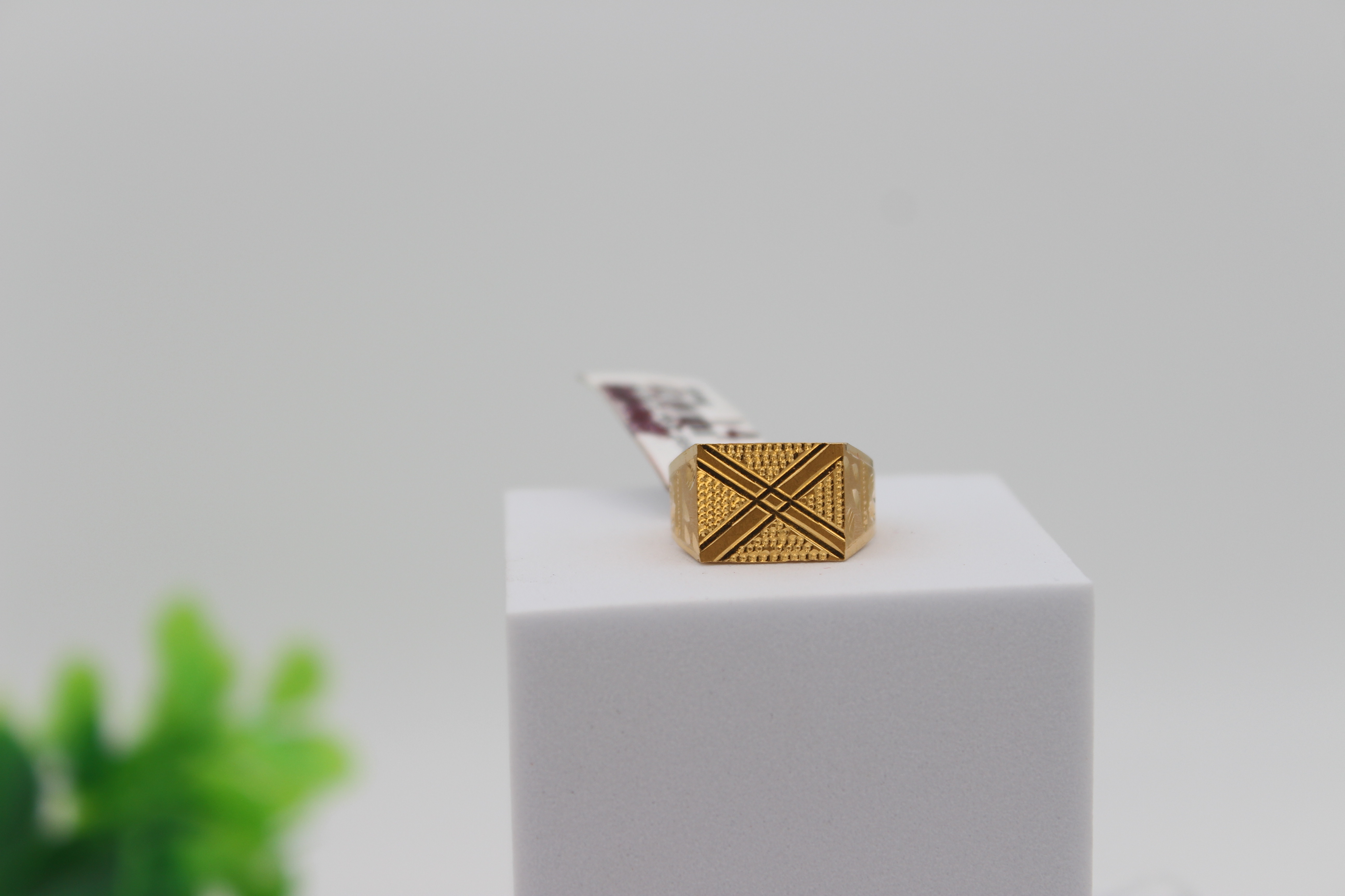 GENTS DESIGN GOLD RING 