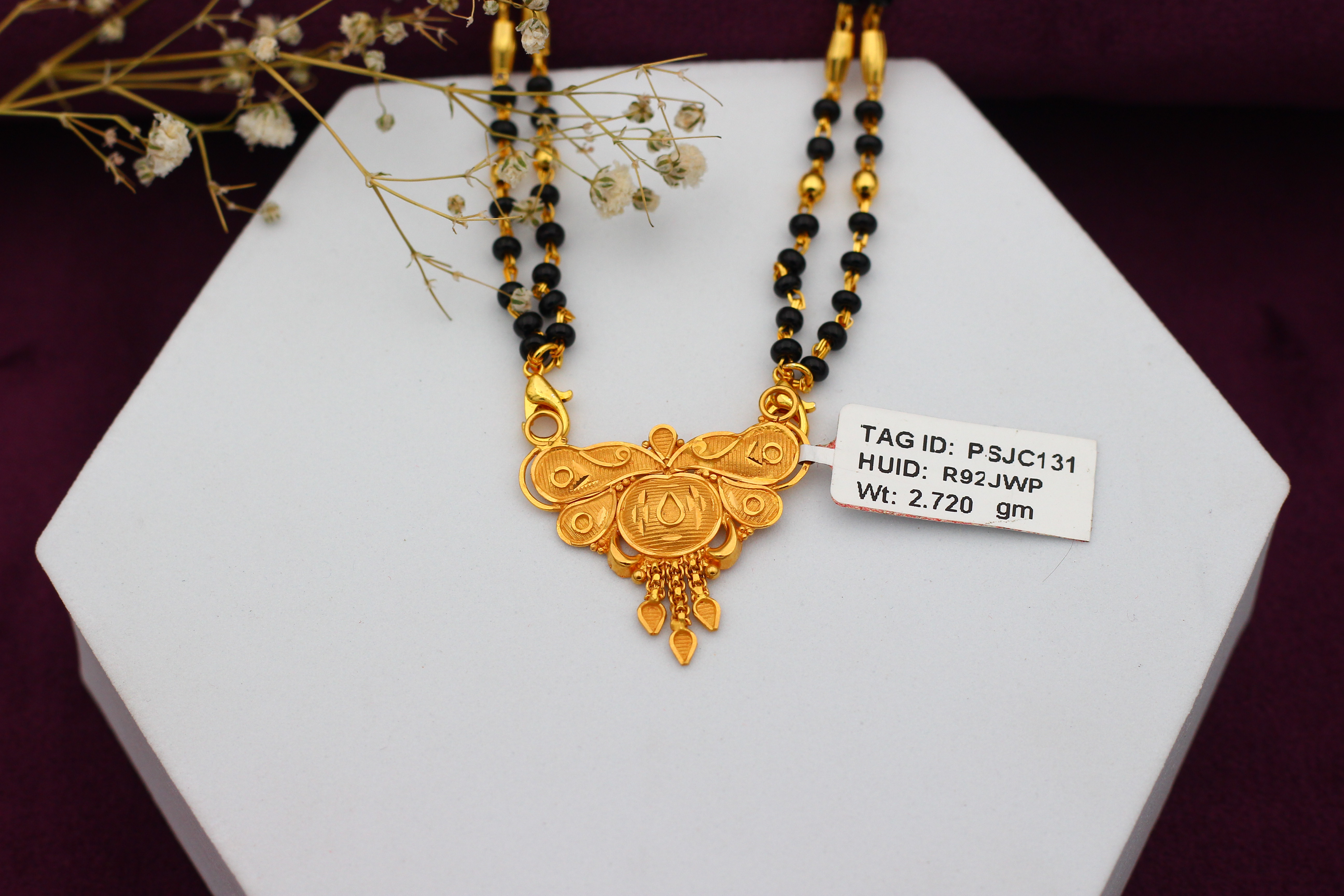 PENDANT (GOLD PENDANT)